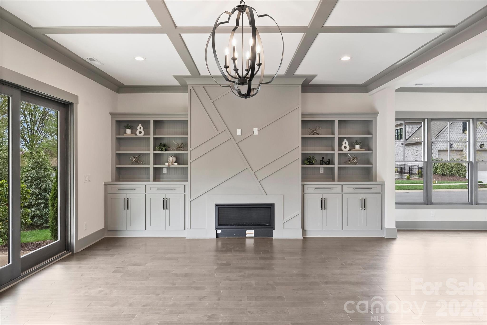 8159 Fairview Road — Charlotte