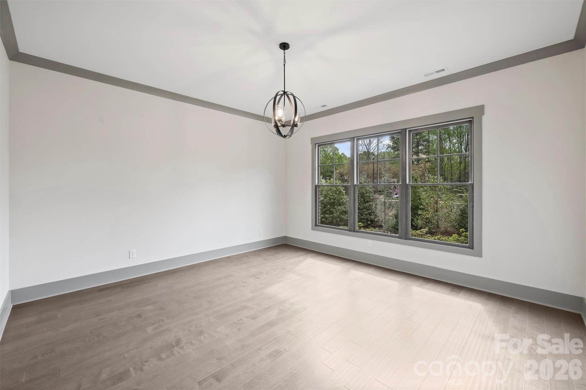 8159 Fairview Road — Charlotte