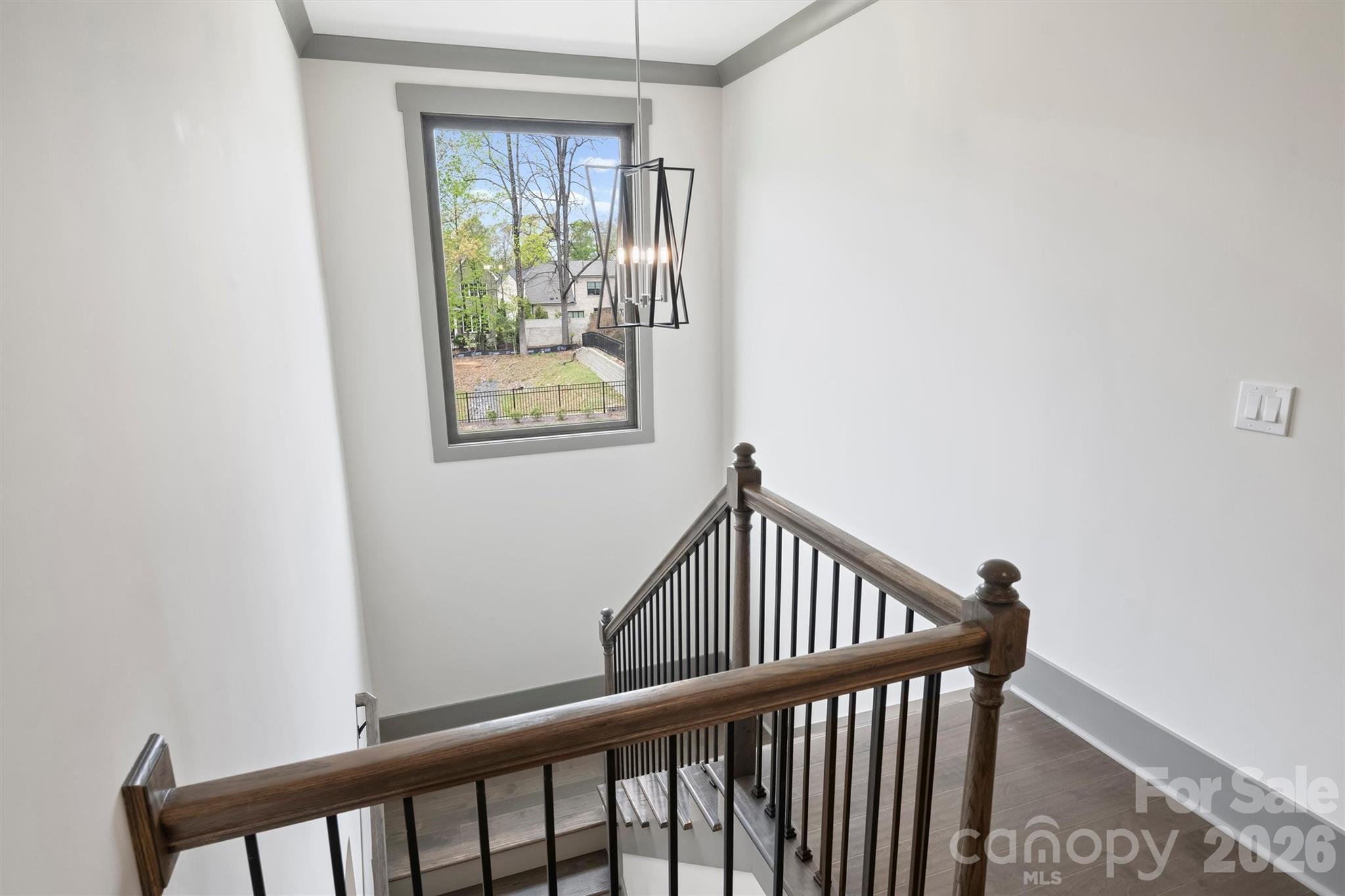 8159 Fairview Road — Charlotte