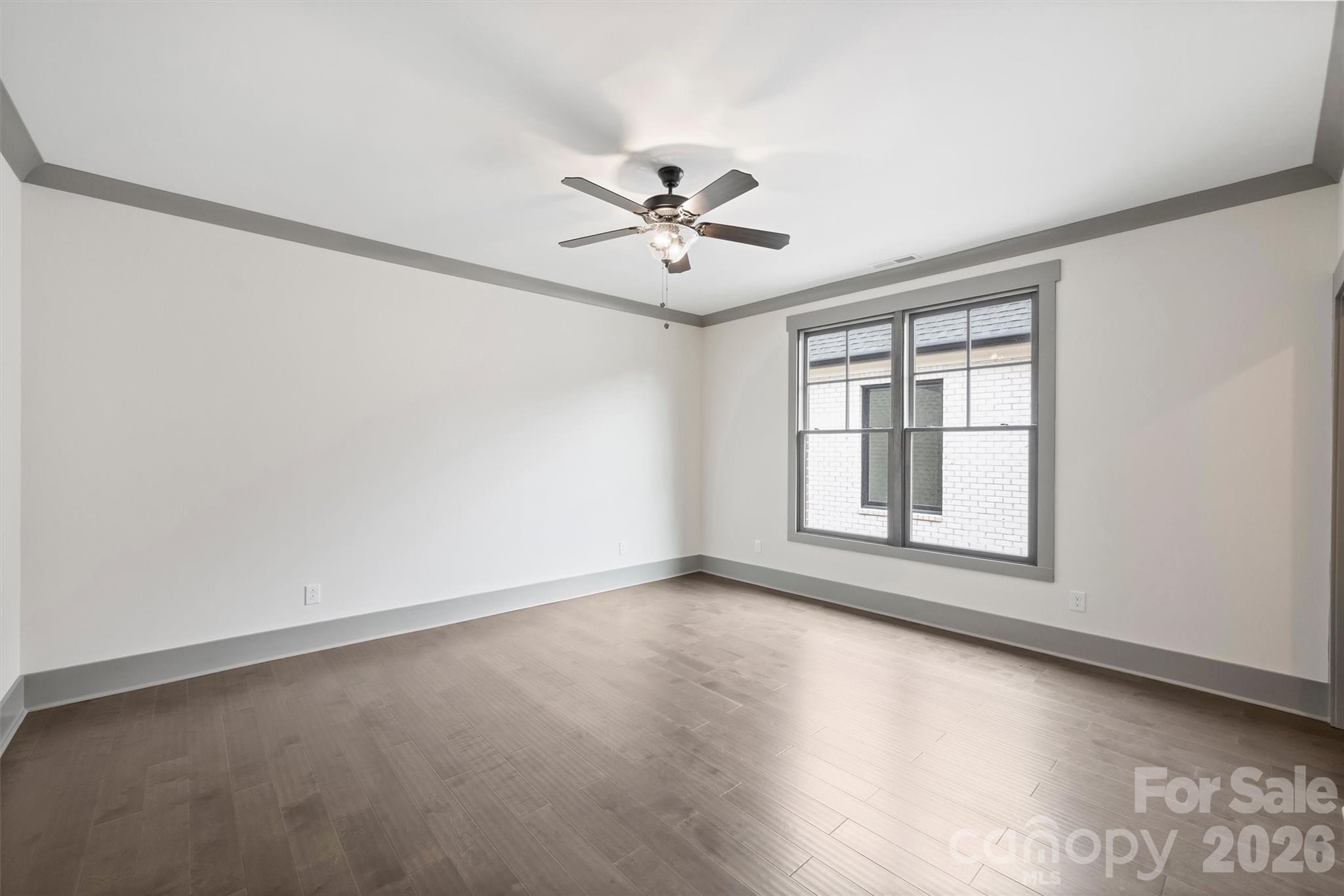 8159 Fairview Road — Charlotte