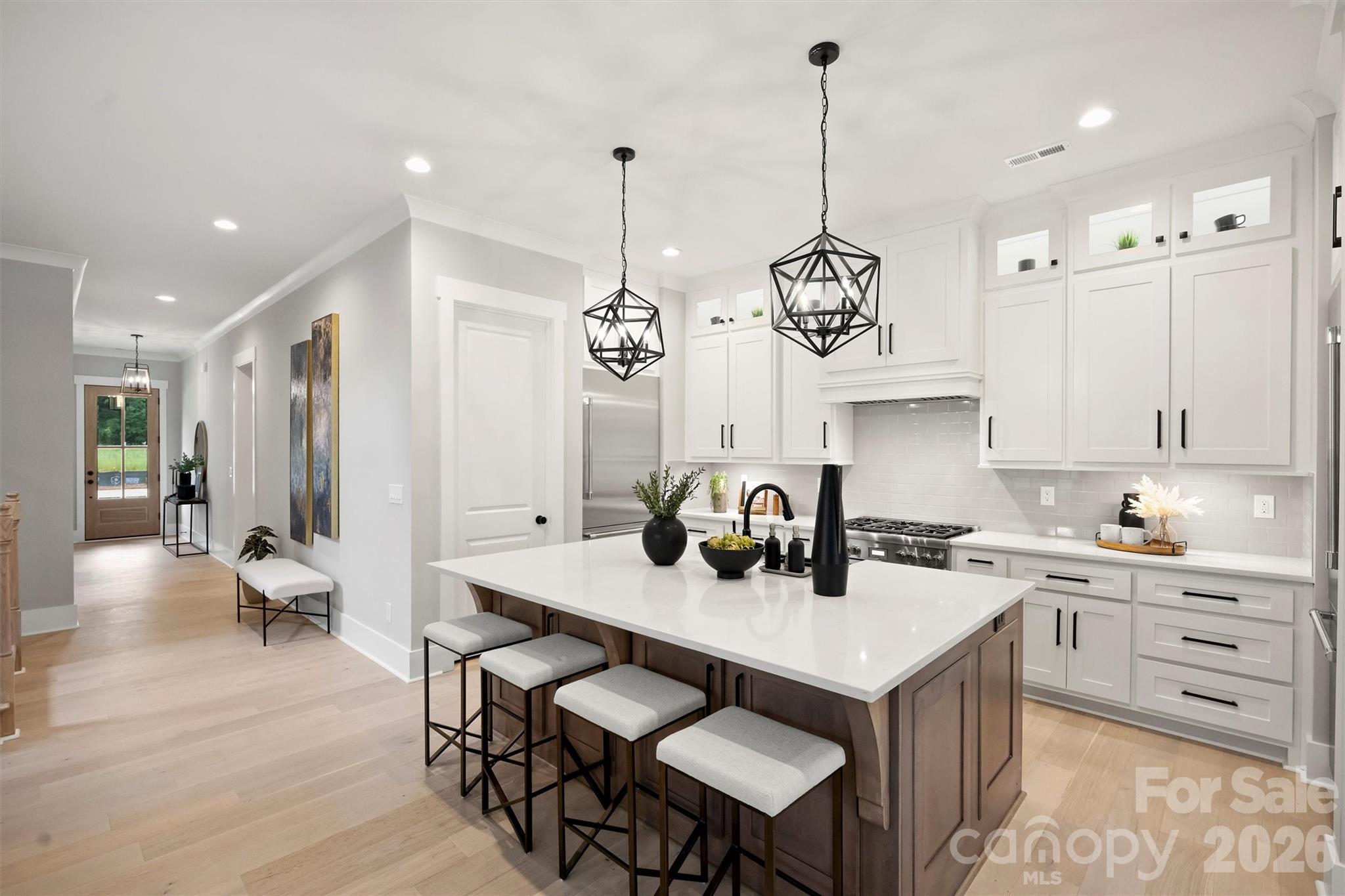 8163 Fairview Road — Charlotte