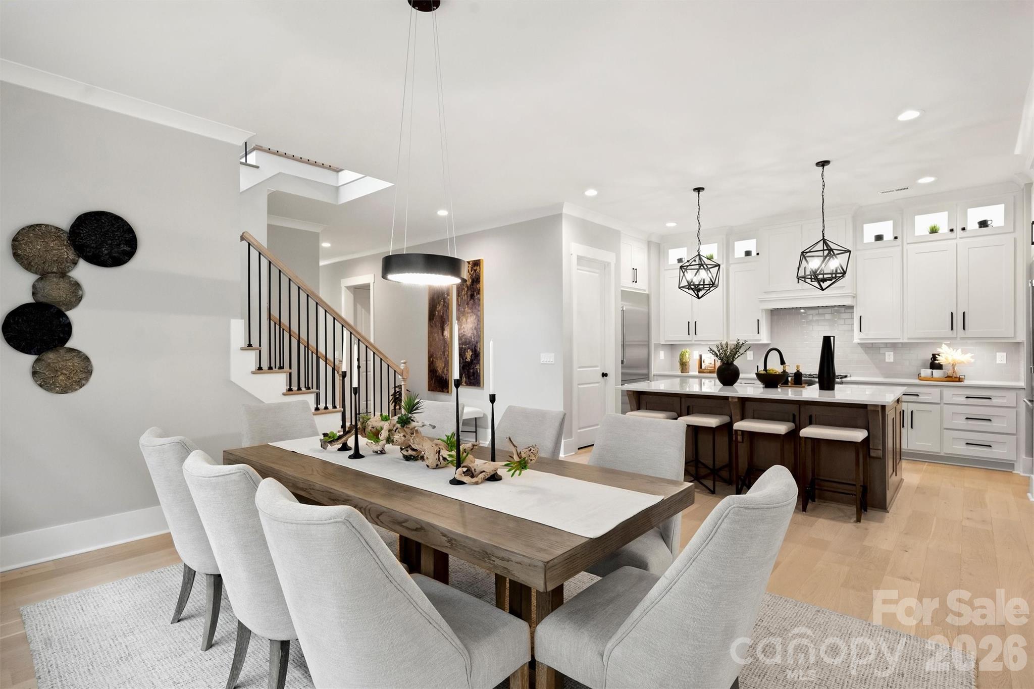 8163 Fairview Road — Charlotte
