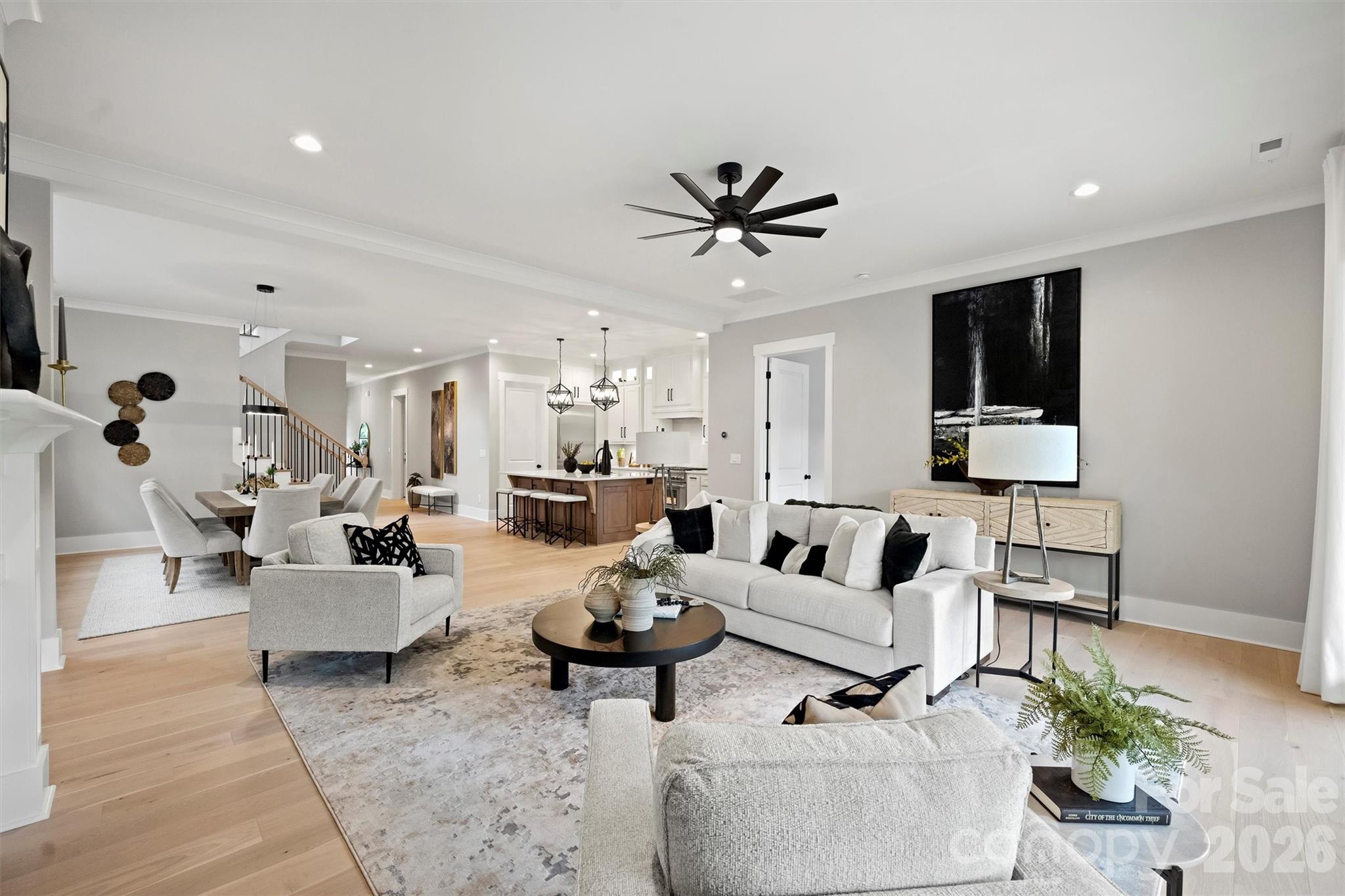 8163 Fairview Road — Charlotte