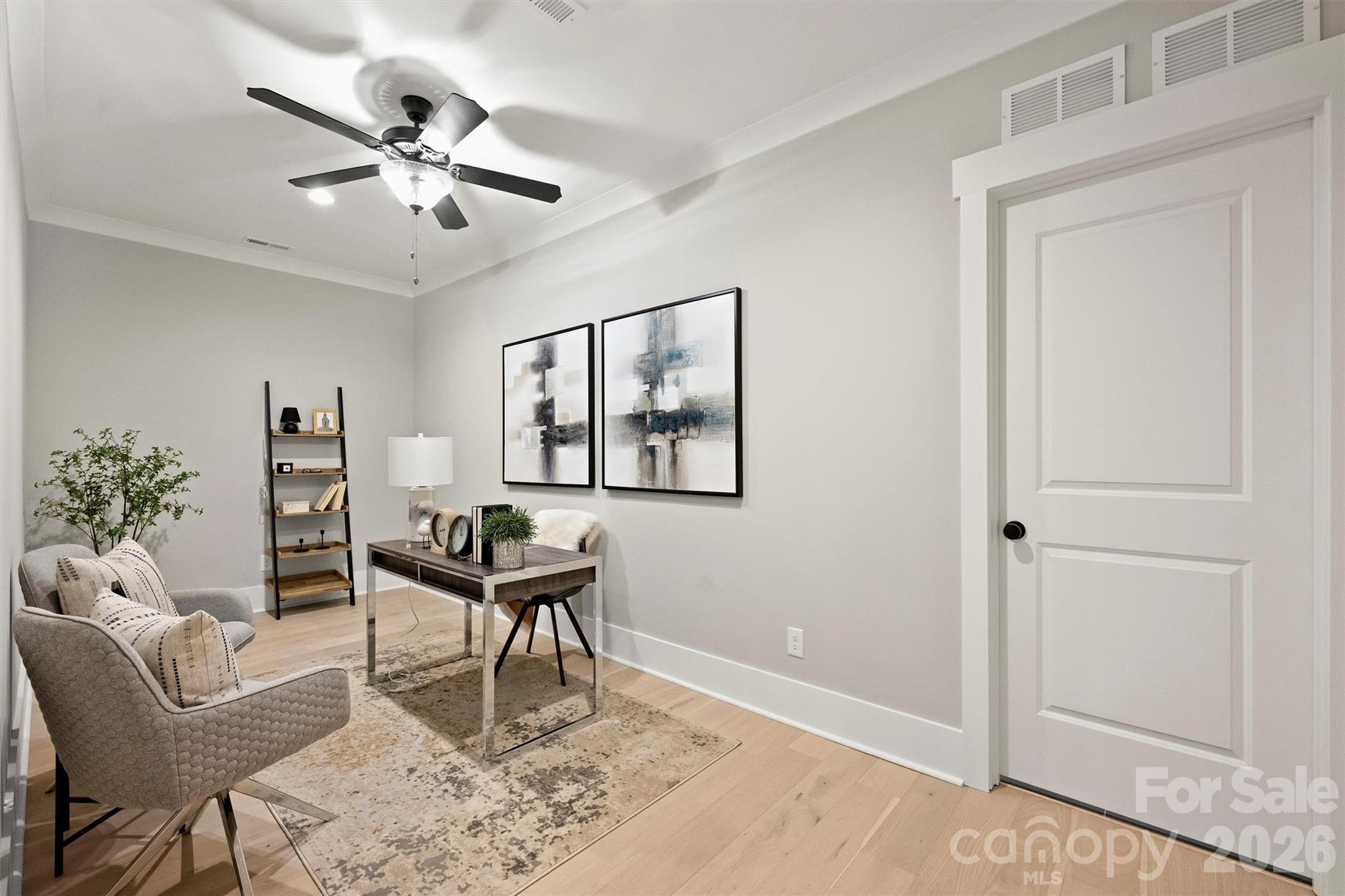 8163 Fairview Road — Charlotte