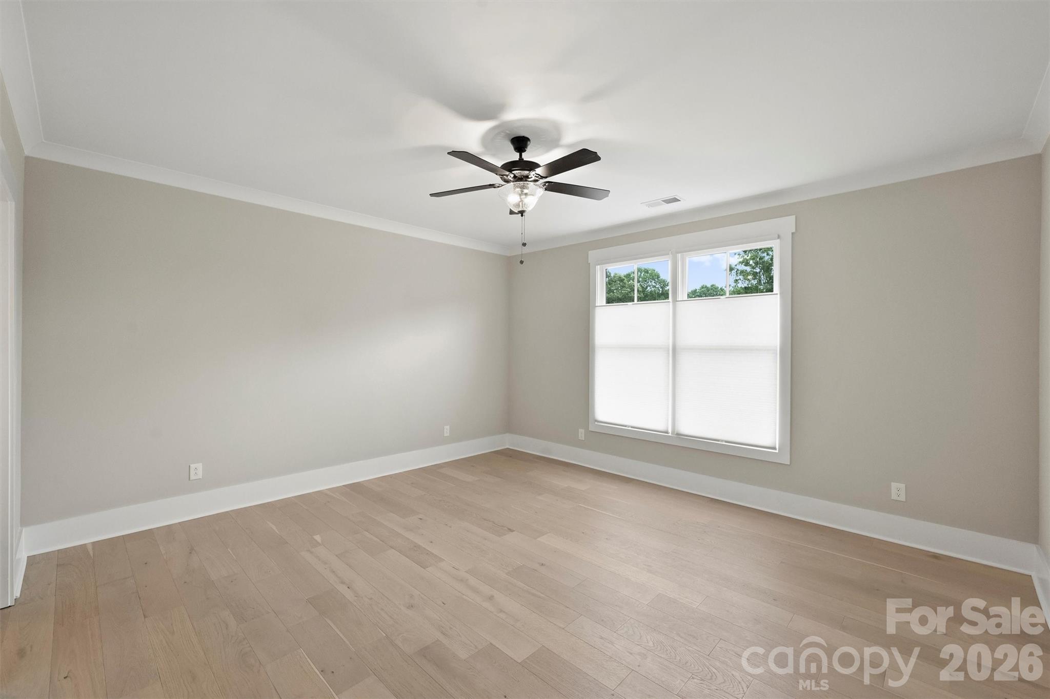 8163 Fairview Road — Charlotte