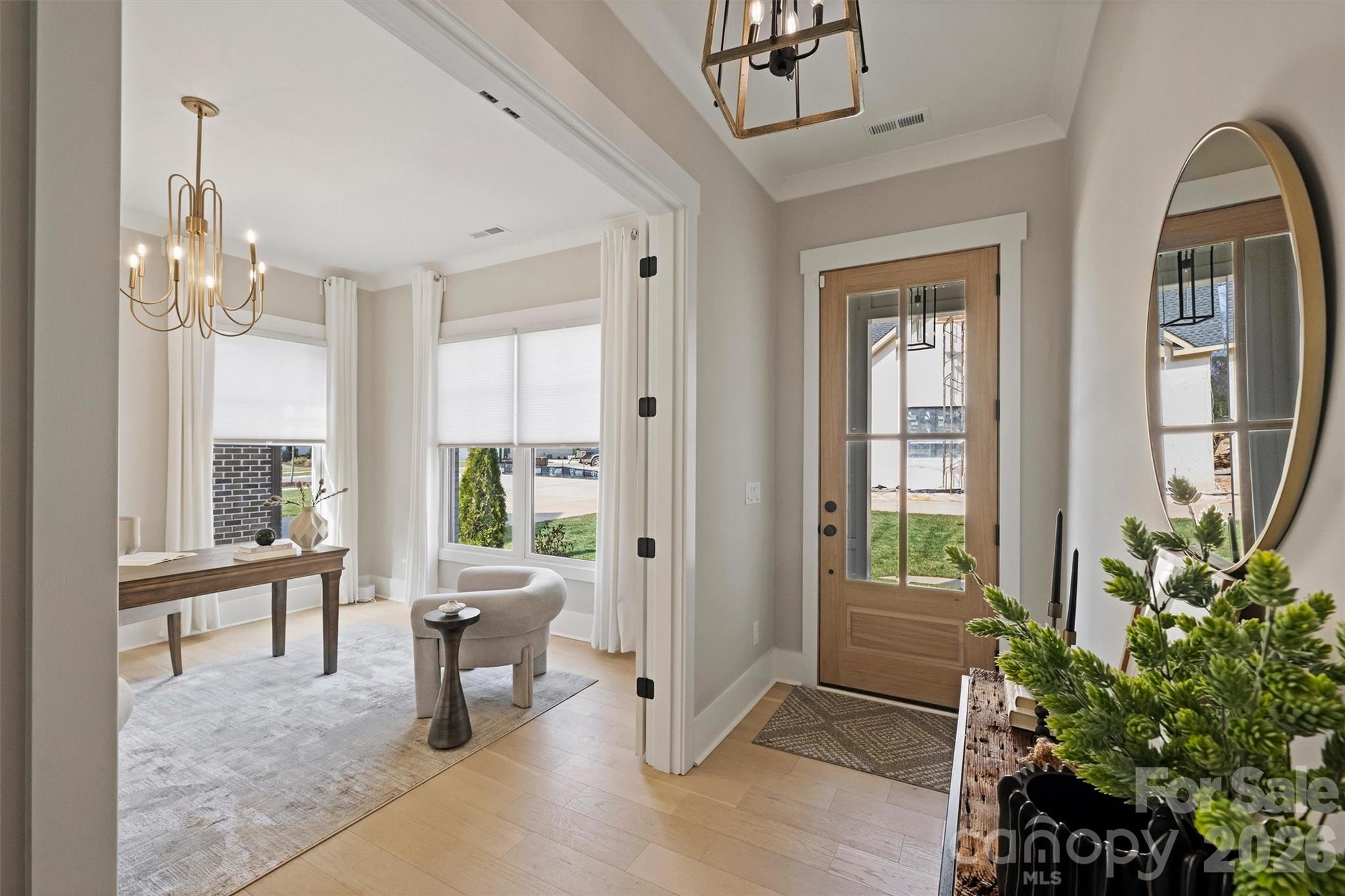 8163 Fairview Road — Charlotte