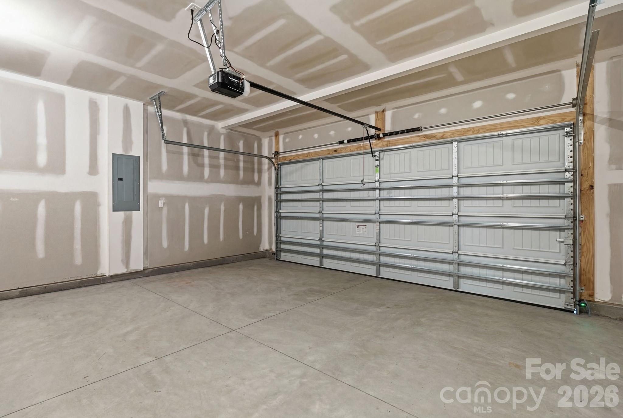 5679 Hagler Loop — Catawba
