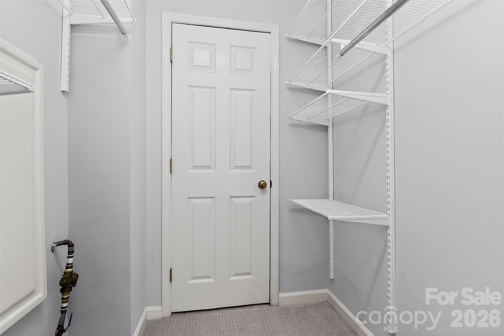 5009 Sharon Road #C — Charlotte