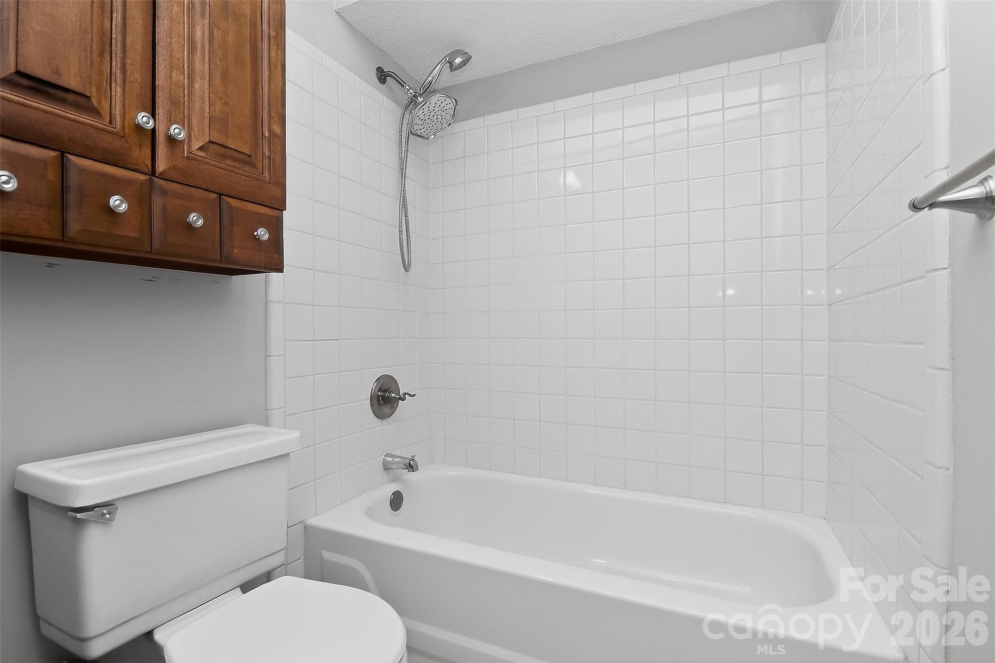 5009 Sharon Road #C — Charlotte