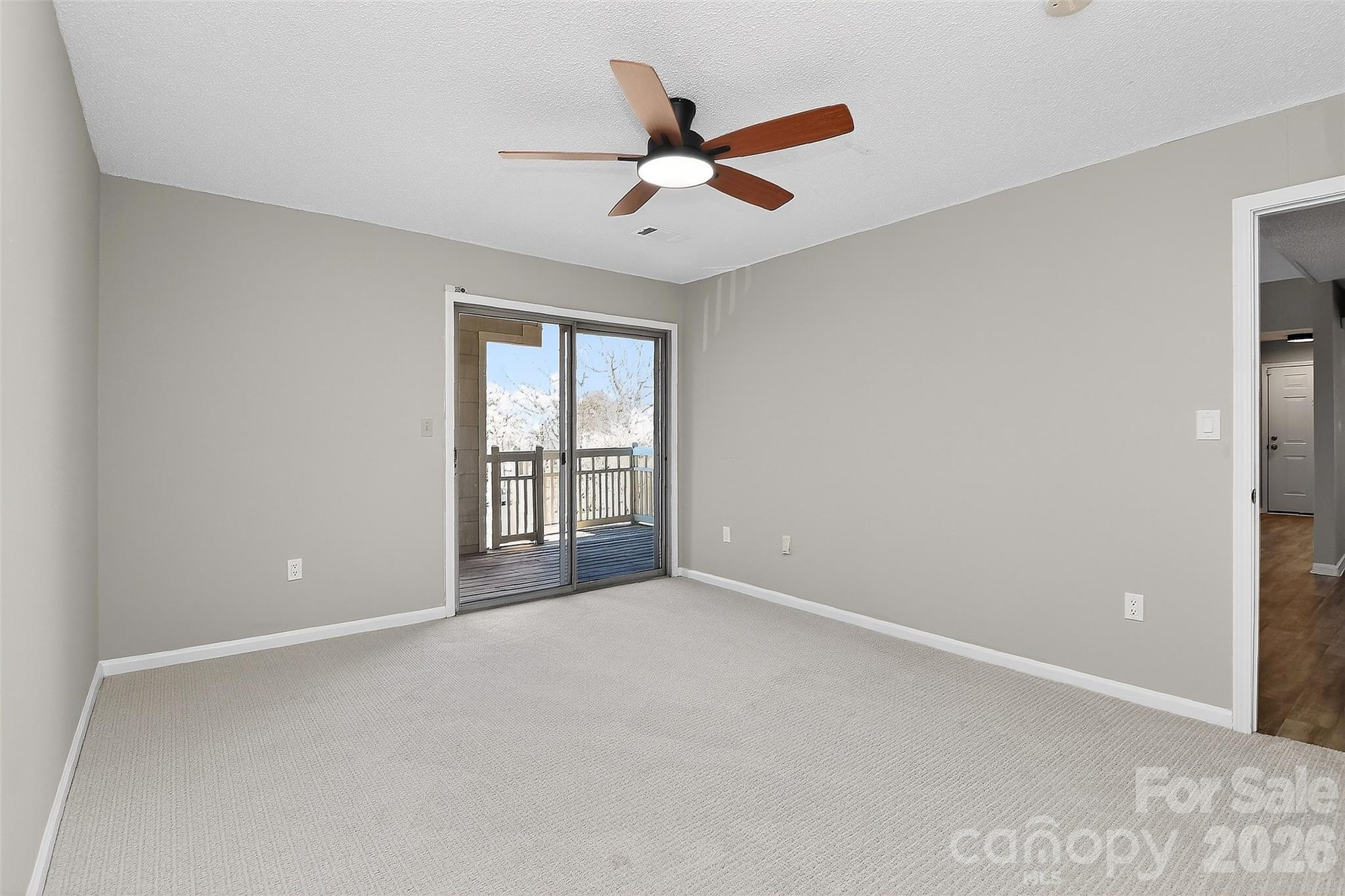 5009 Sharon Road #C — Charlotte