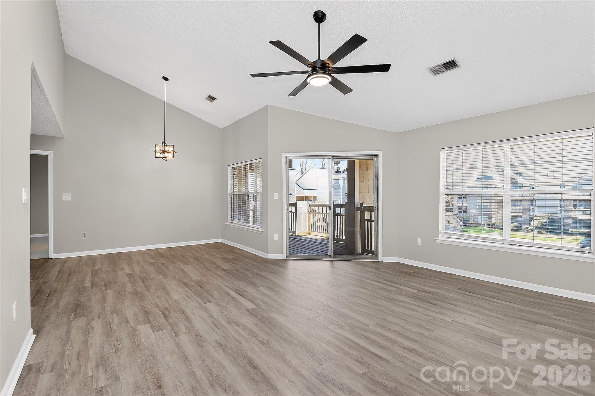 5009 Sharon Road #C — Charlotte