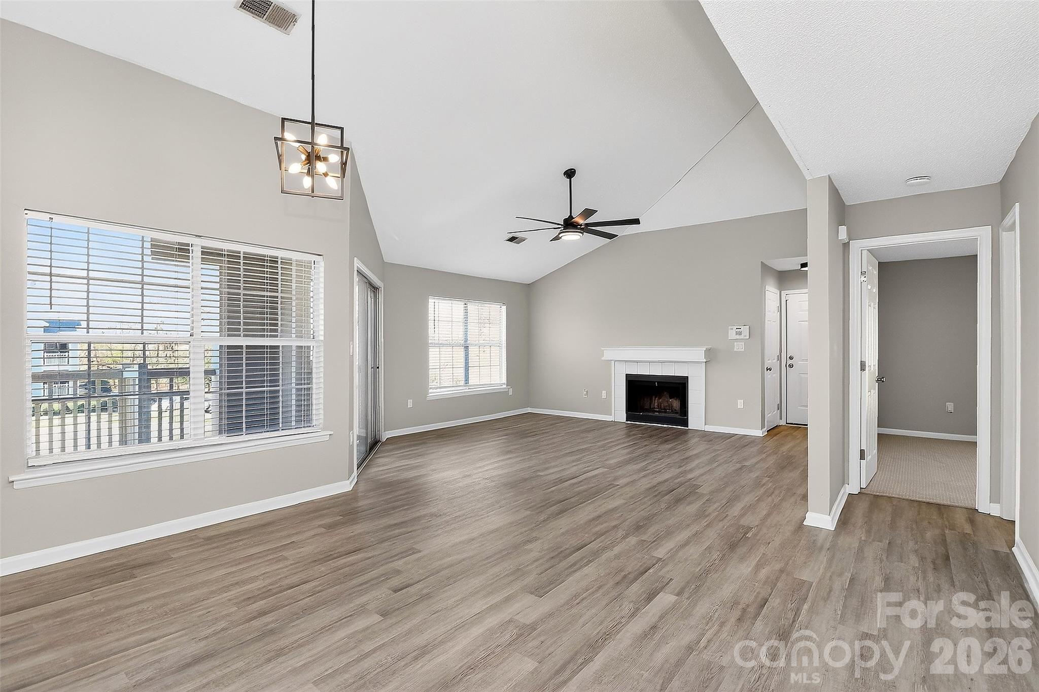 5009 Sharon Road #C — Charlotte