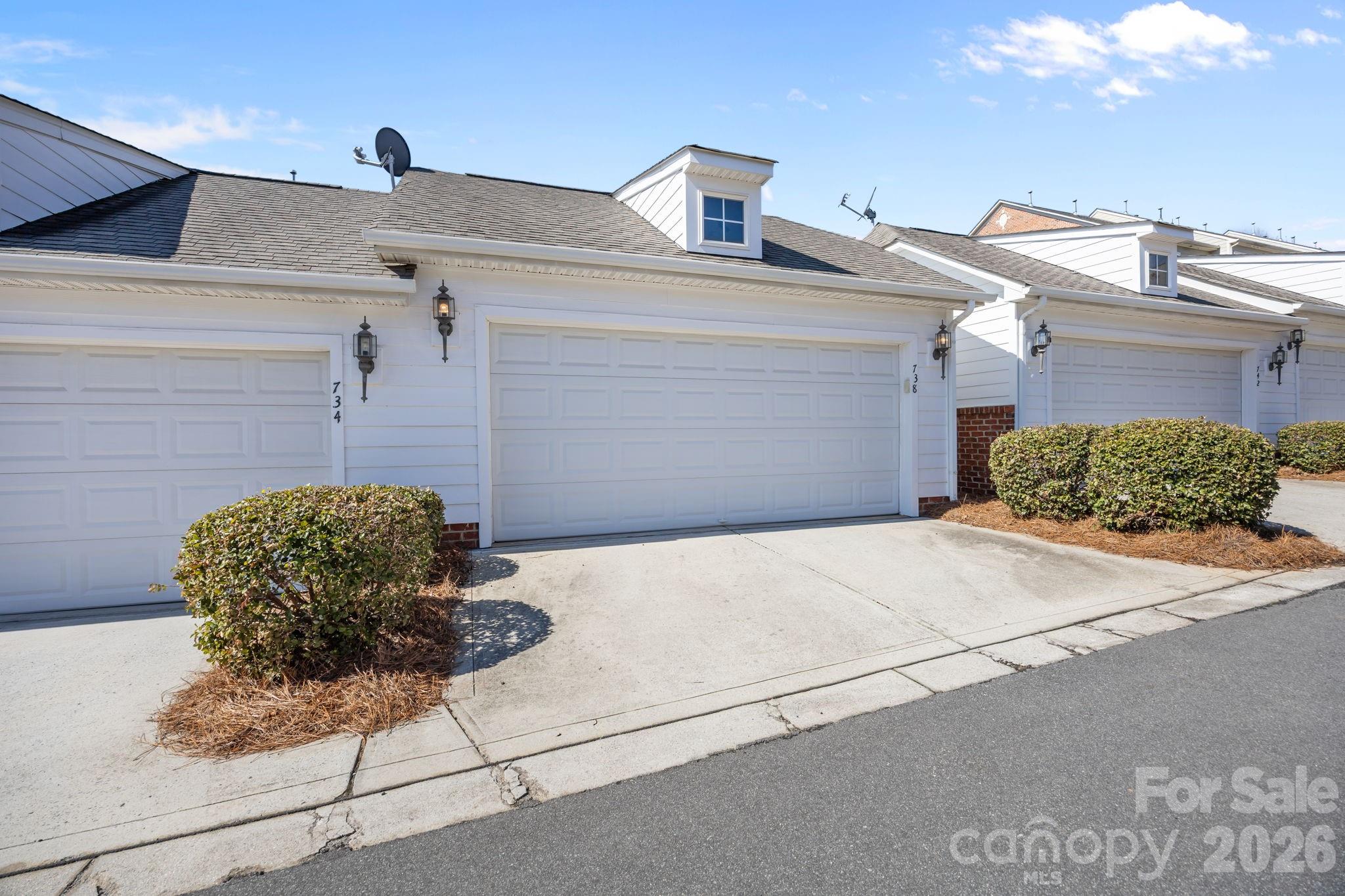 738 Naramore Street — Davidson