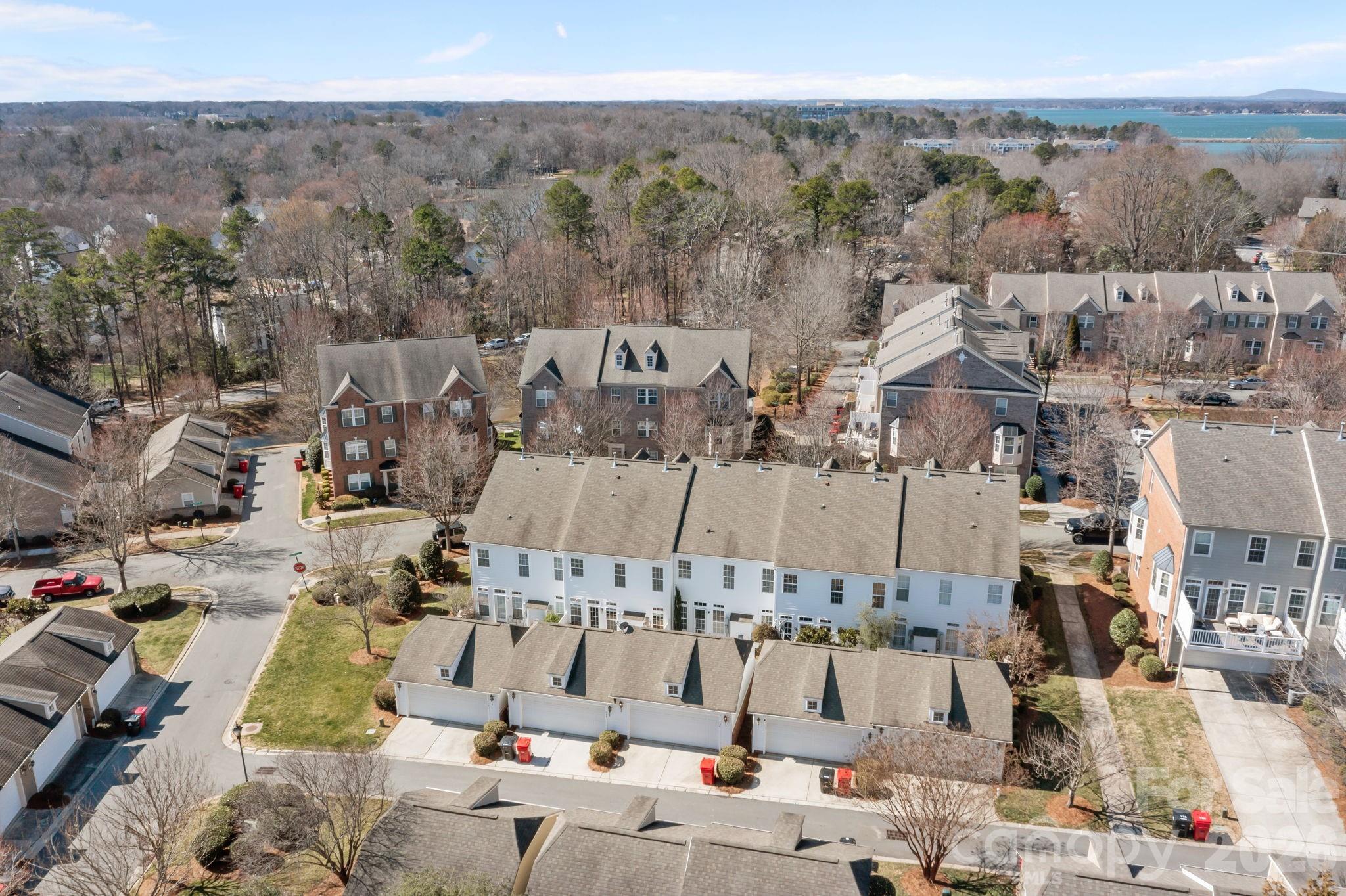 738 Naramore Street — Davidson