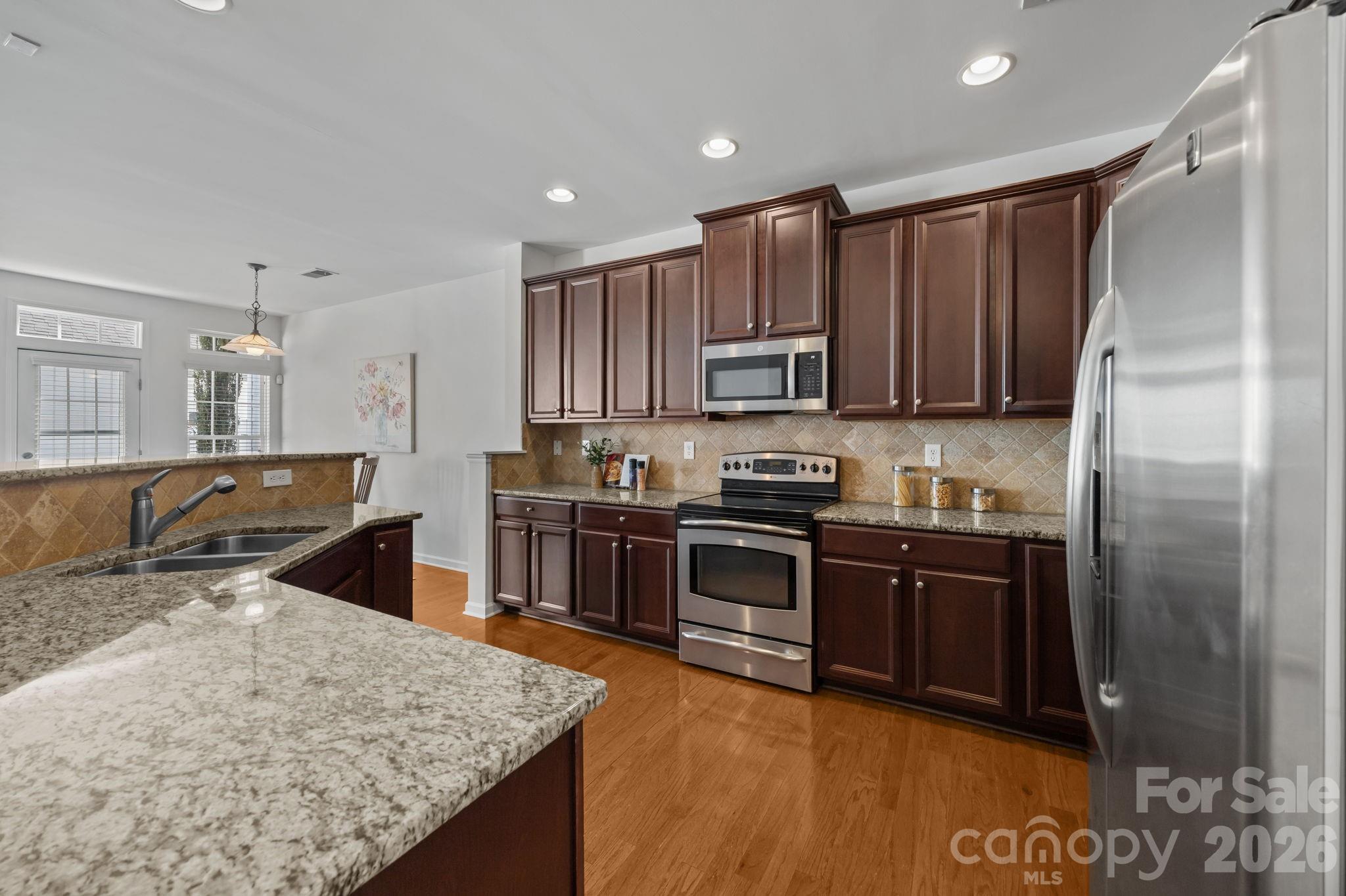 738 Naramore Street — Davidson