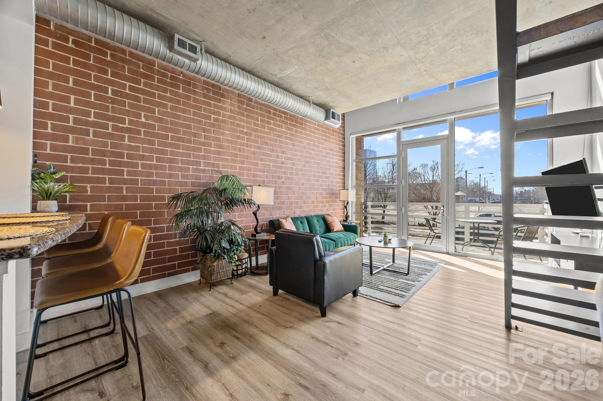 710 W Trade Street #314 — Charlotte