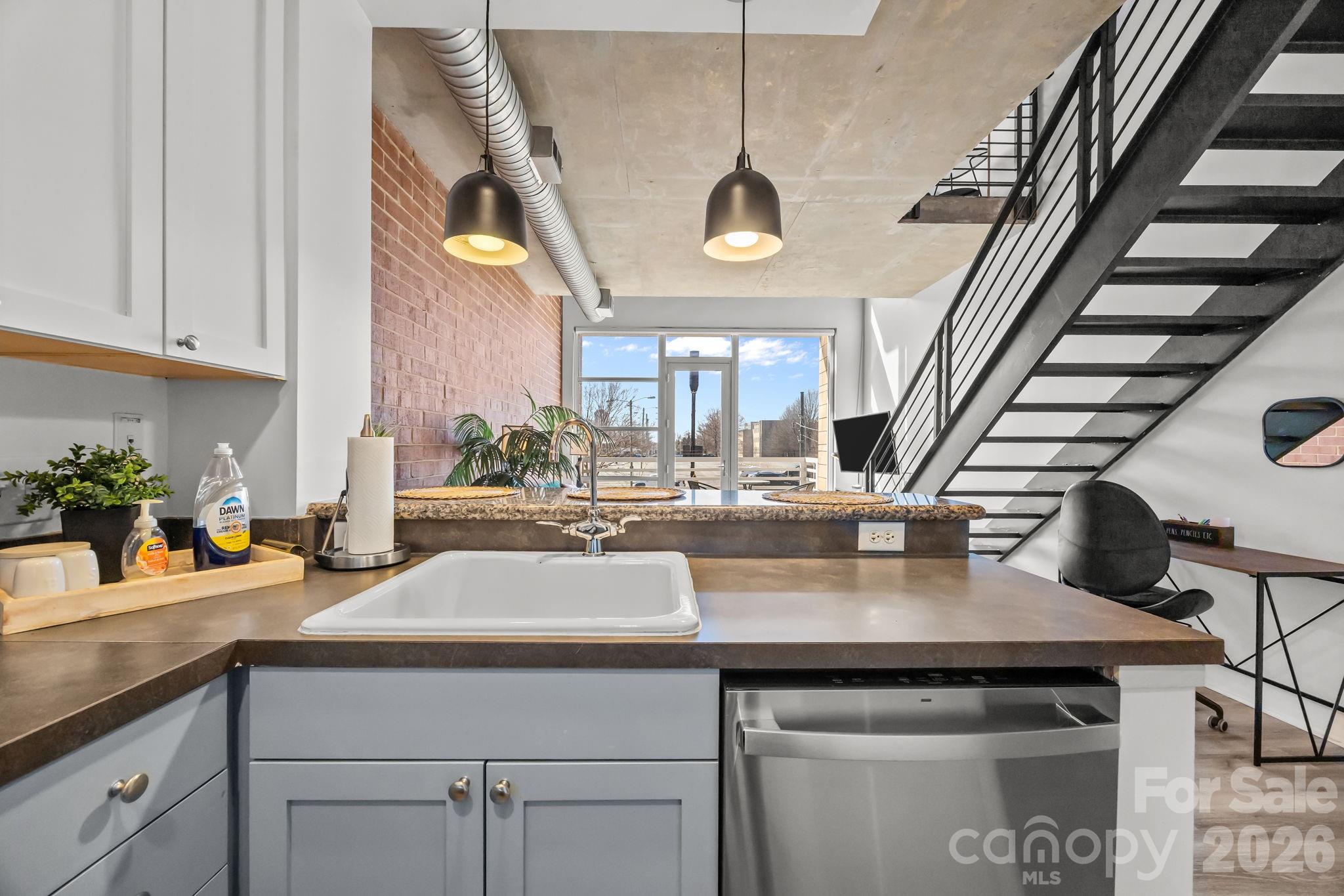 710 W Trade Street #314 — Charlotte