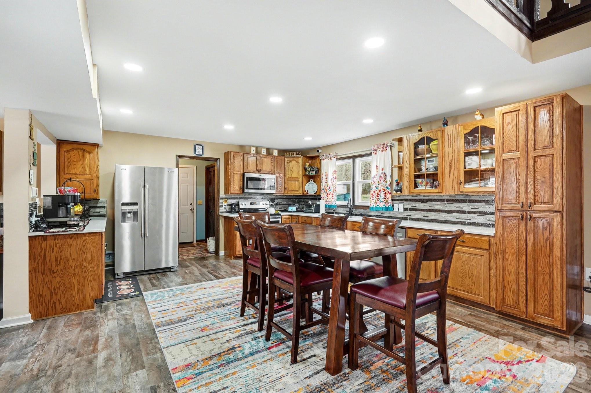 3361 47th Avenue Place NE — Hickory