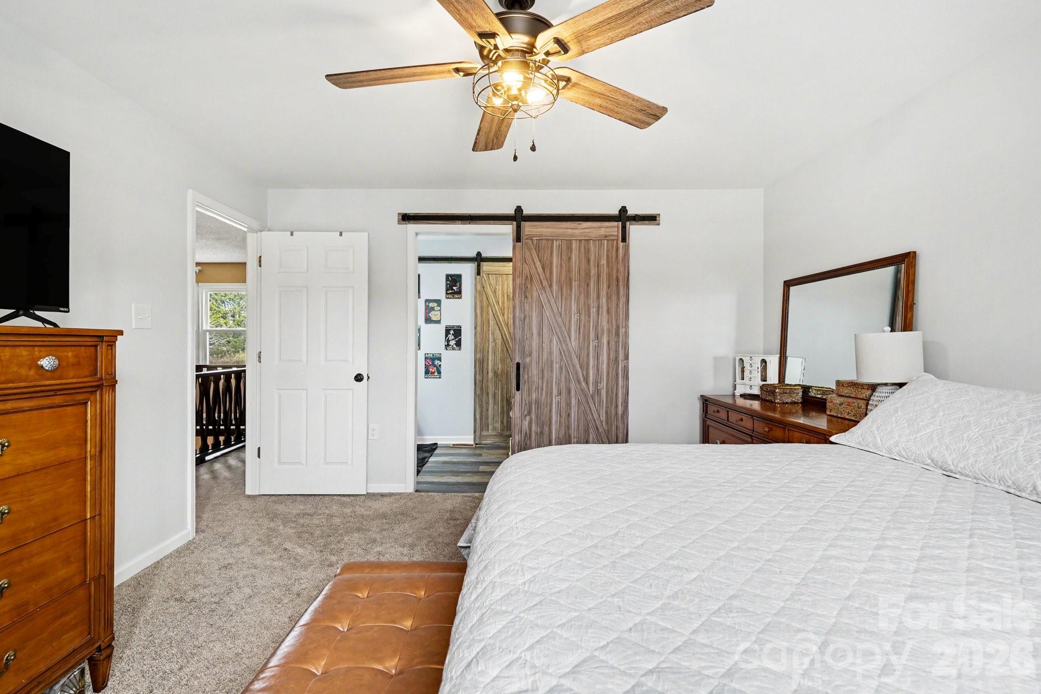 3361 47th Avenue Place NE — Hickory