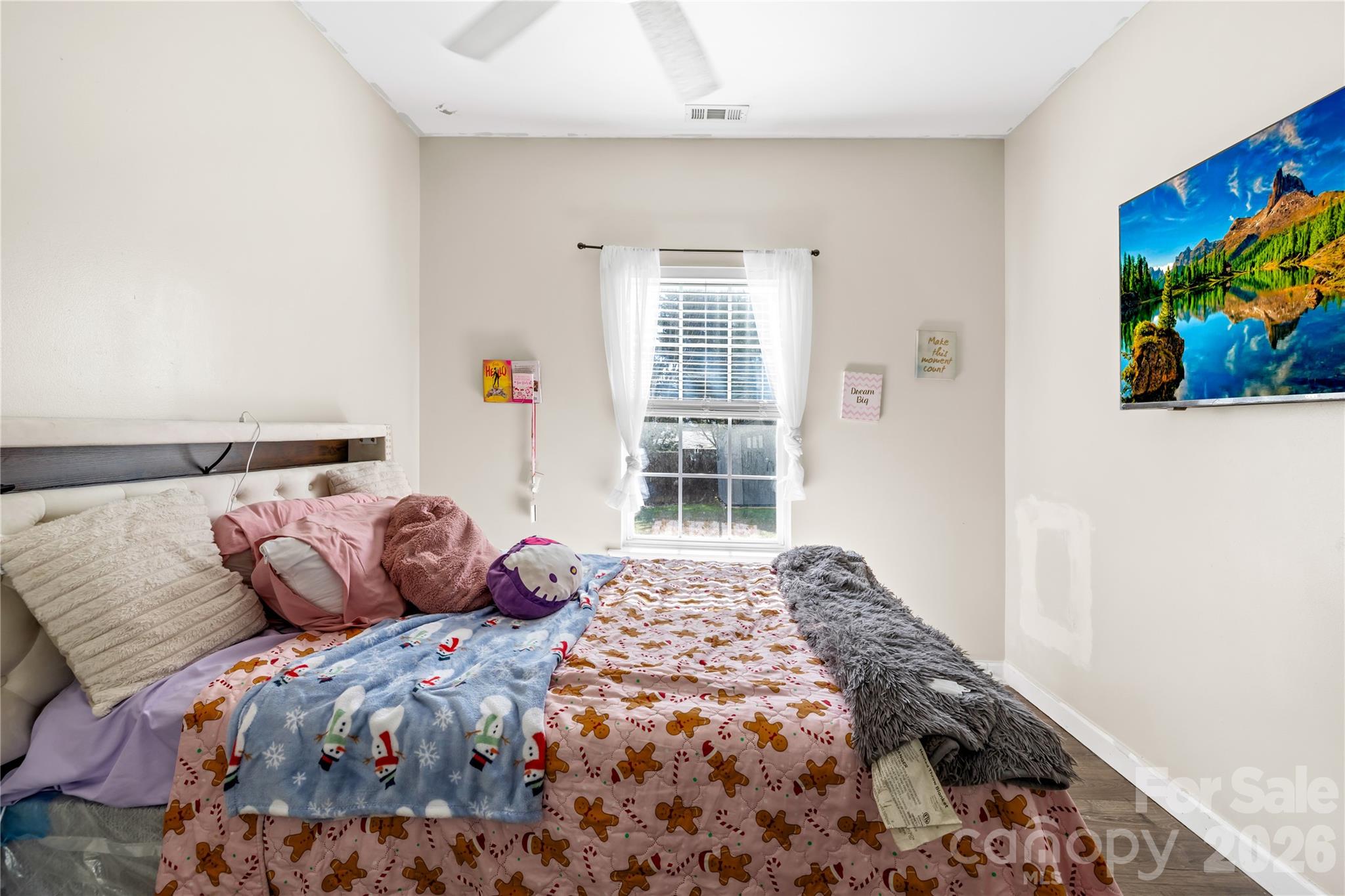 6406 Castlewynd Court — Charlotte