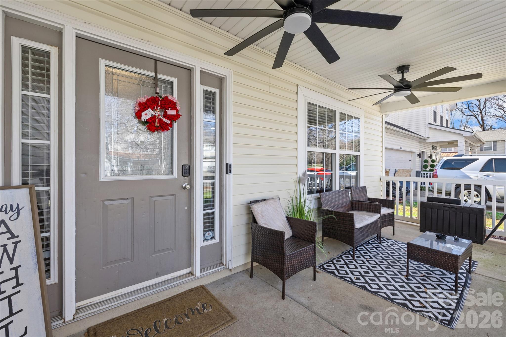 6406 Castlewynd Court — Charlotte