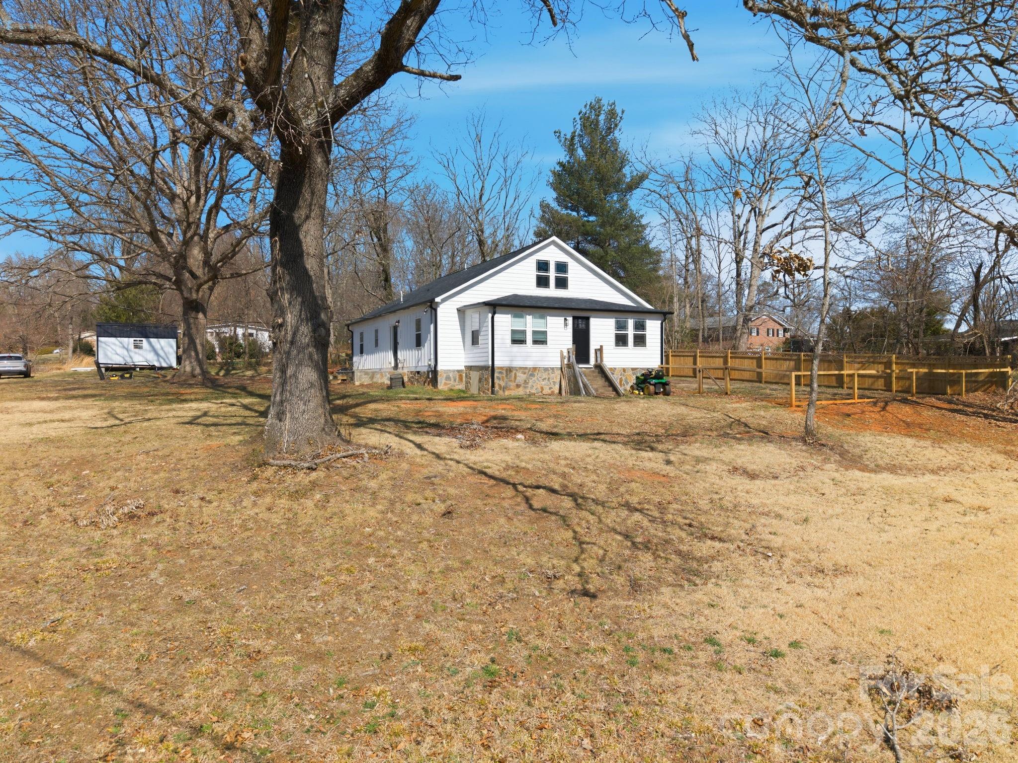 2269 Drexel Heights Street — Morganton