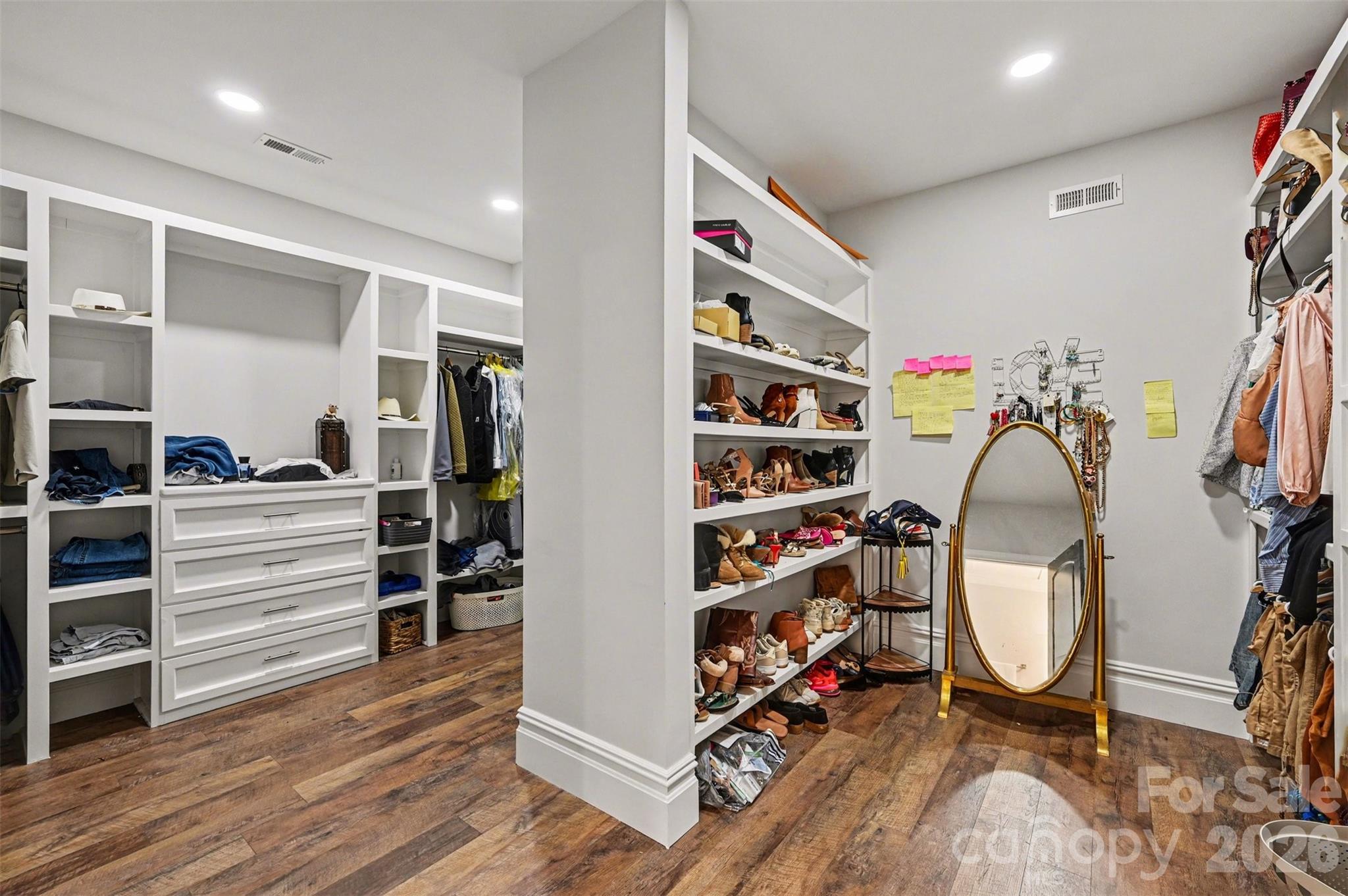 15200 August Lane — Charlotte