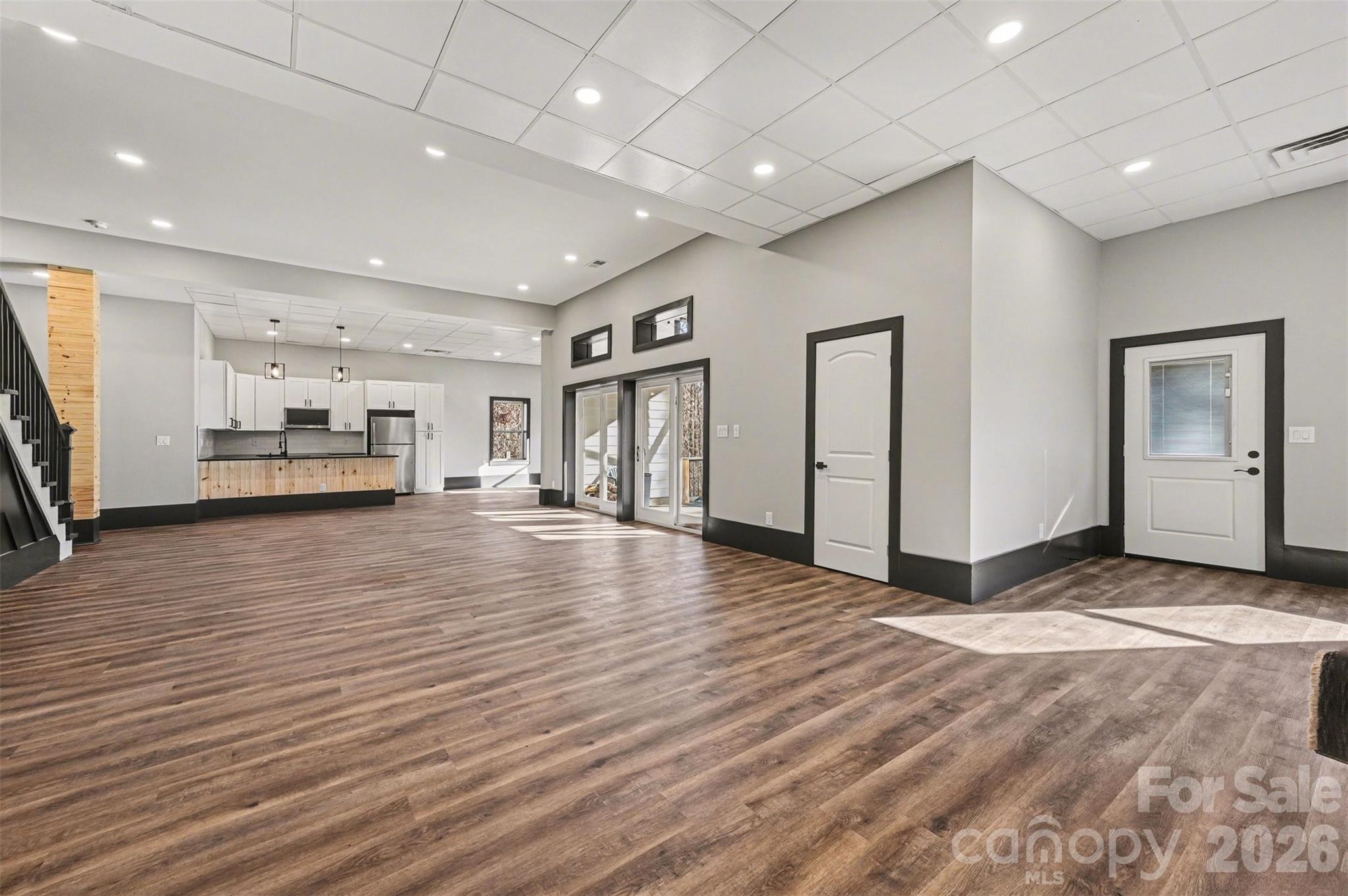 15200 August Lane — Charlotte