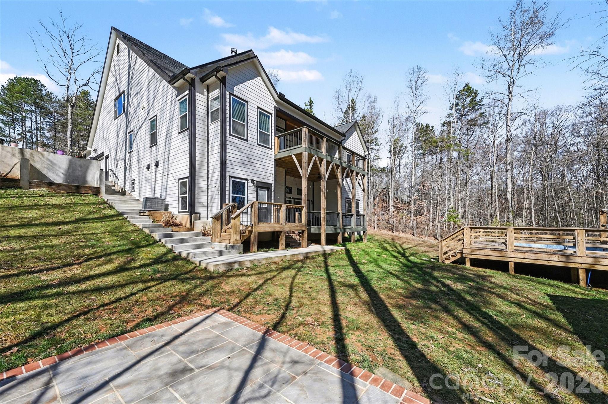 15200 August Lane — Charlotte