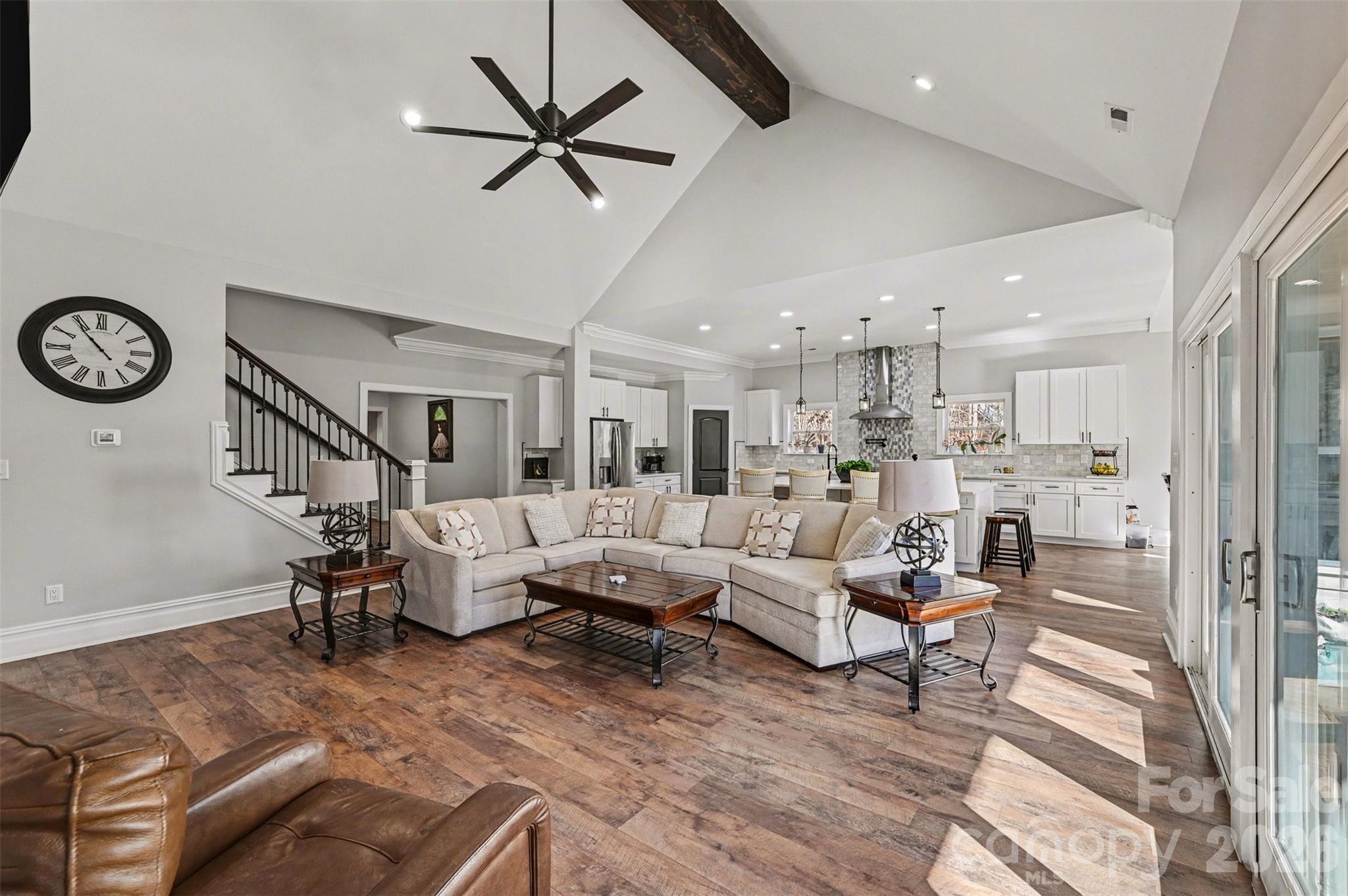 15200 August Lane — Charlotte