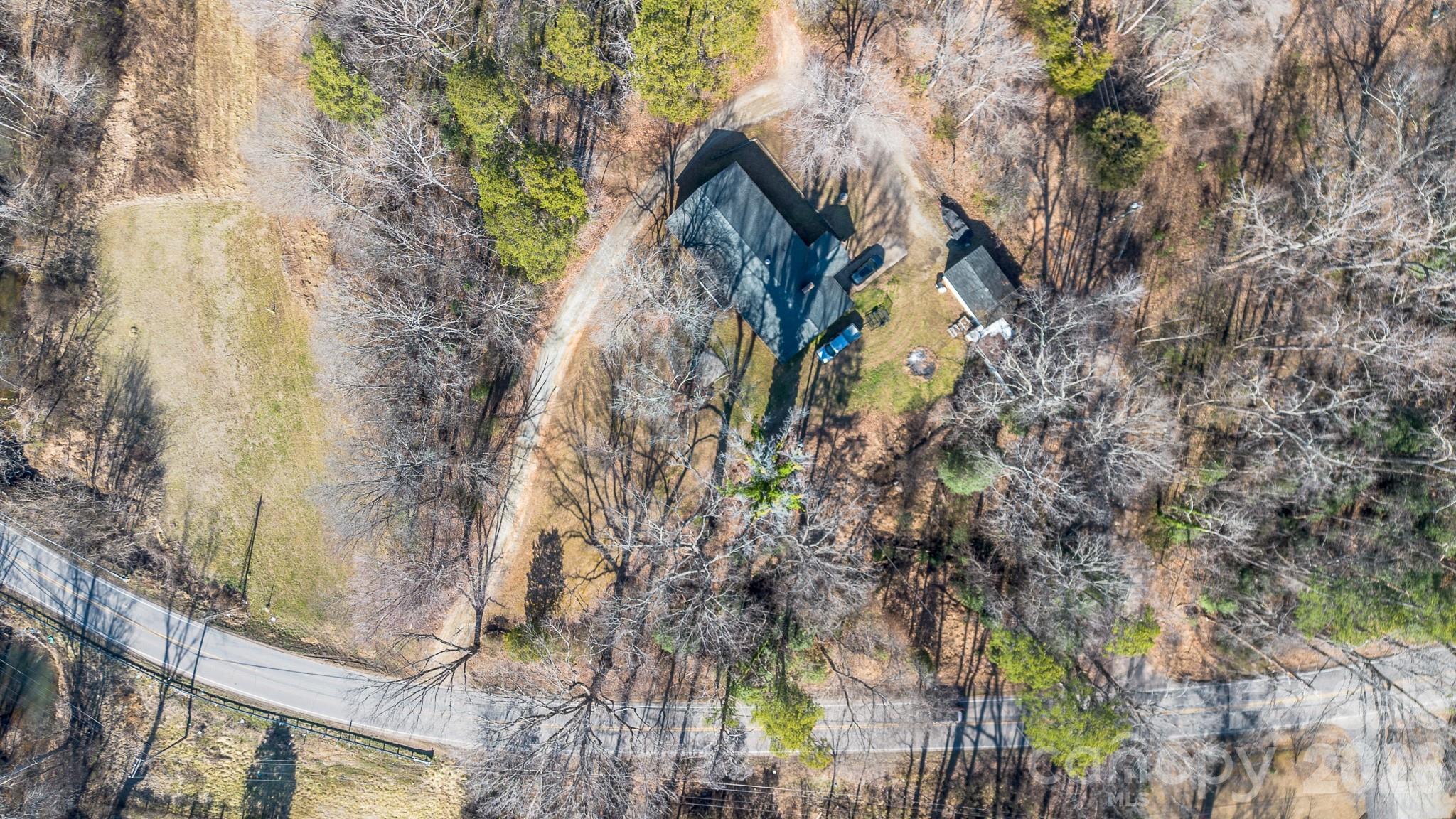 926 Mauney Road — Stanley