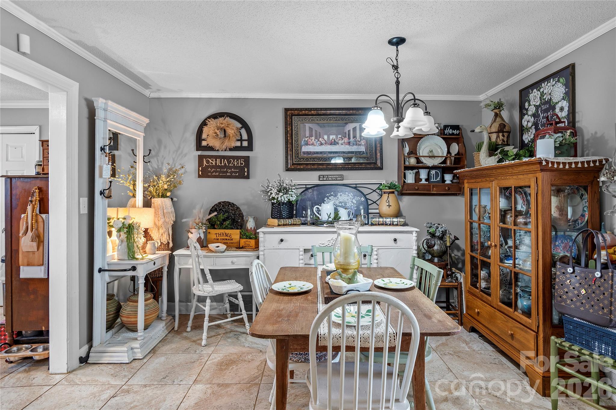 113 Hardy Street — Jonesville