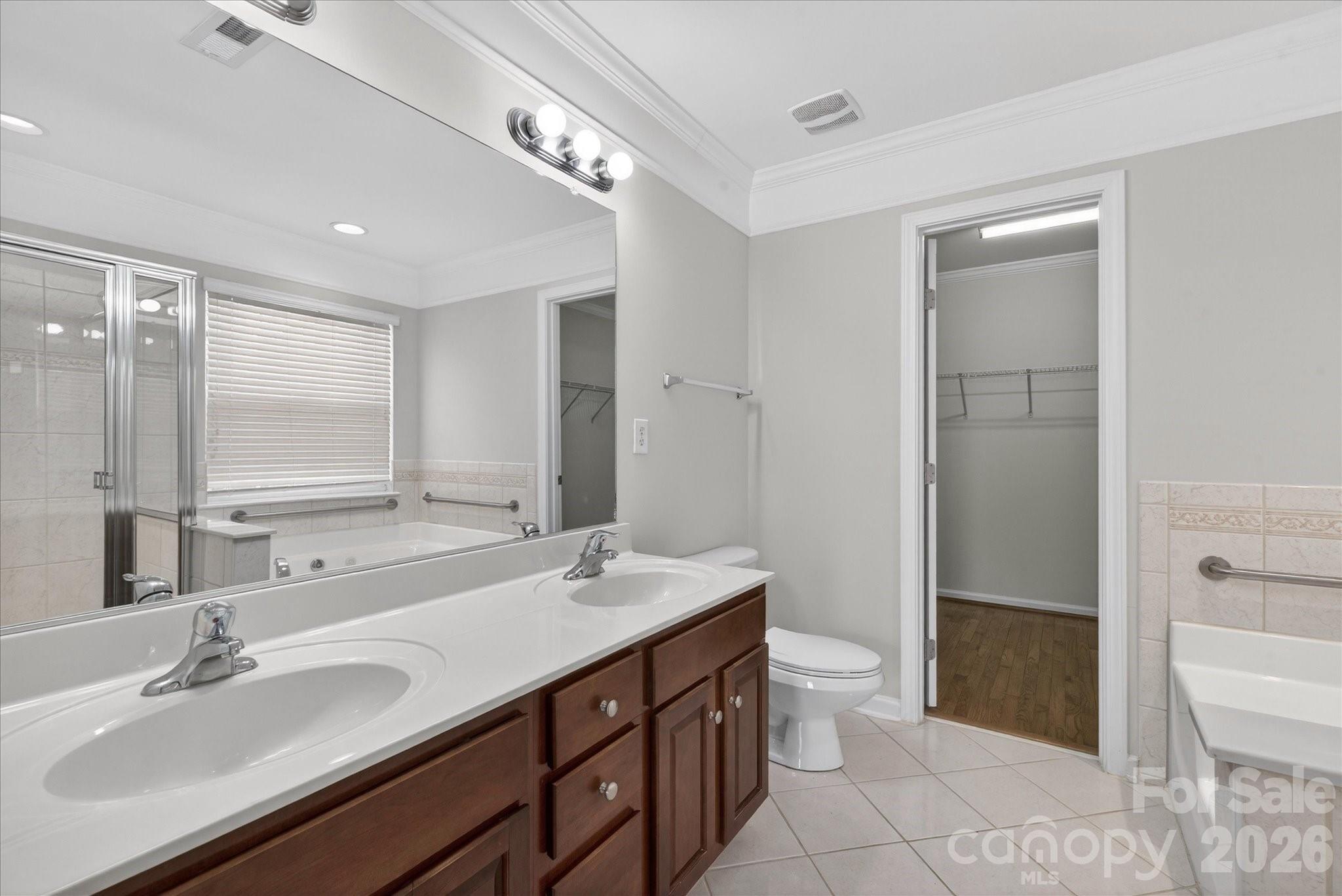 2141 Lord Proprietor Lane — Waxhaw