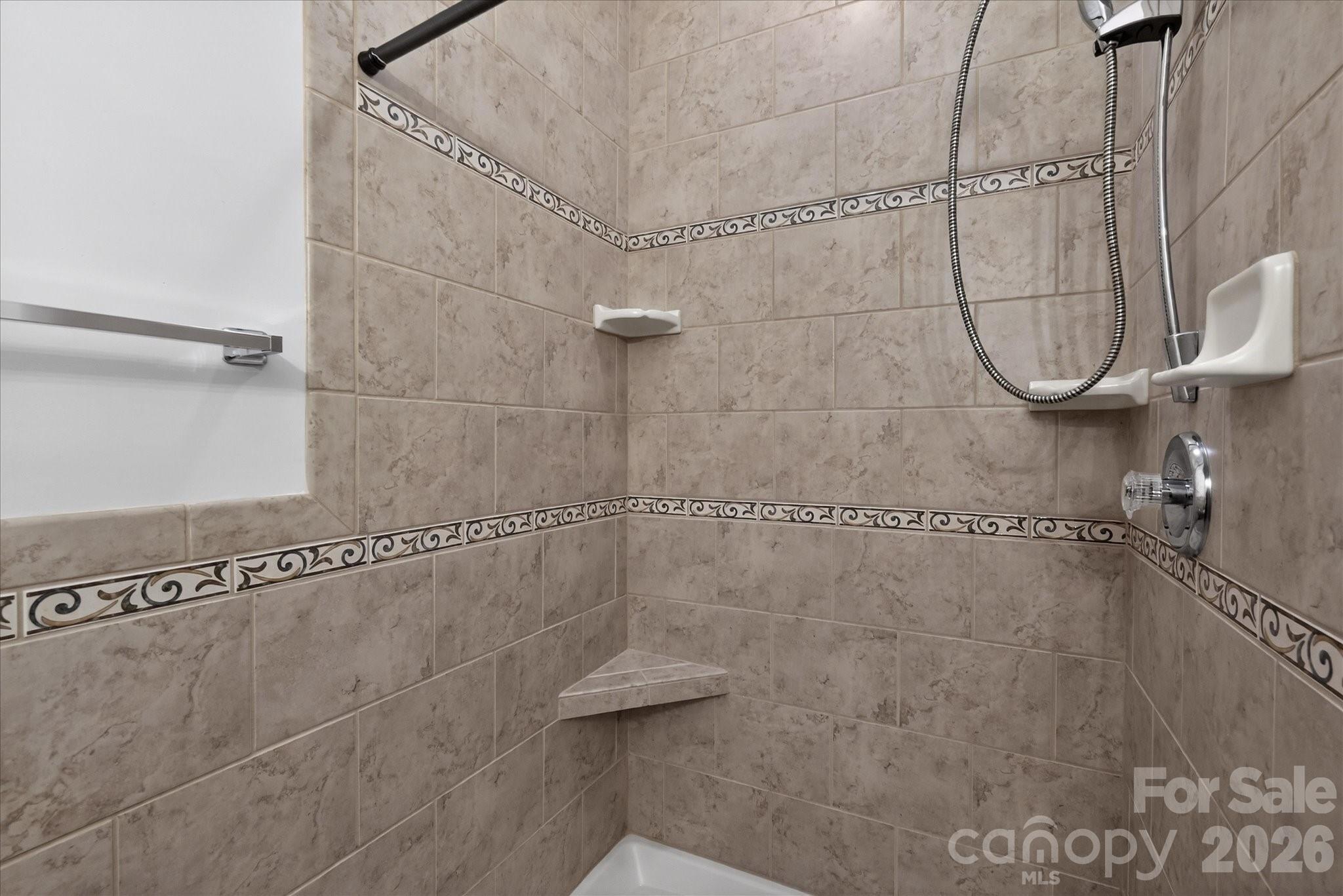 2141 Lord Proprietor Lane — Waxhaw