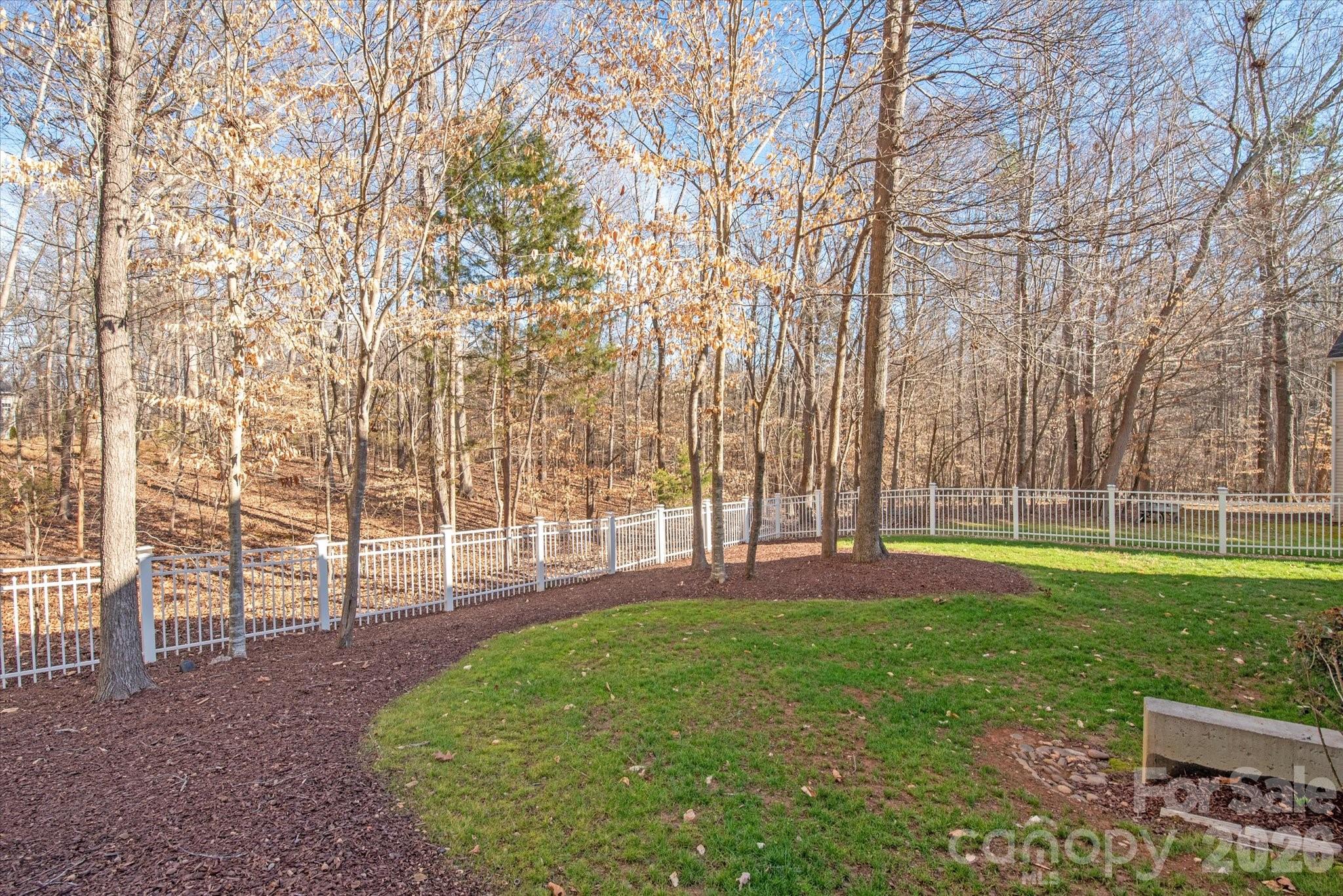 2141 Lord Proprietor Lane — Waxhaw