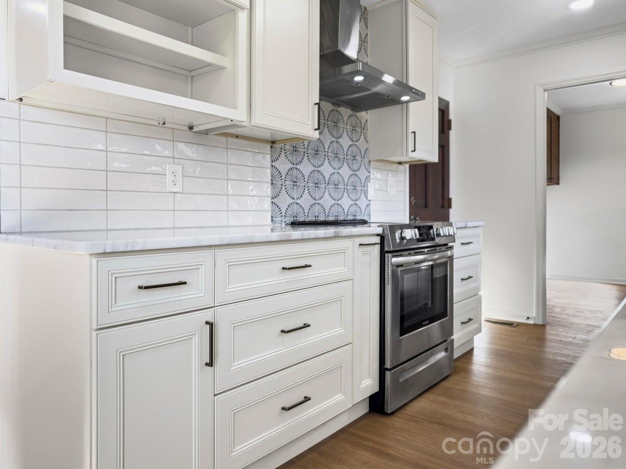 16808 Knoxwood Drive — Huntersville