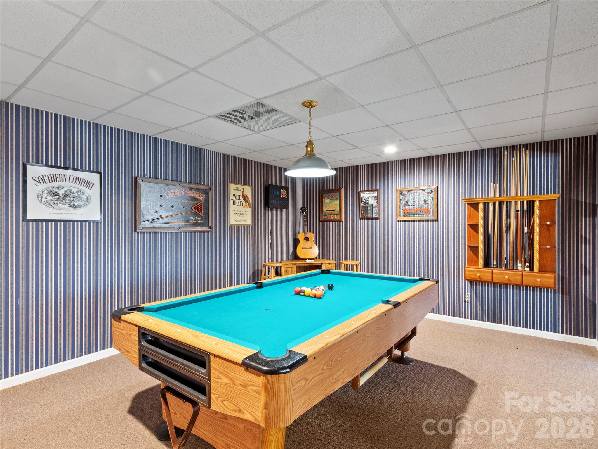 126 Hillcrest Drive — Barnardsville