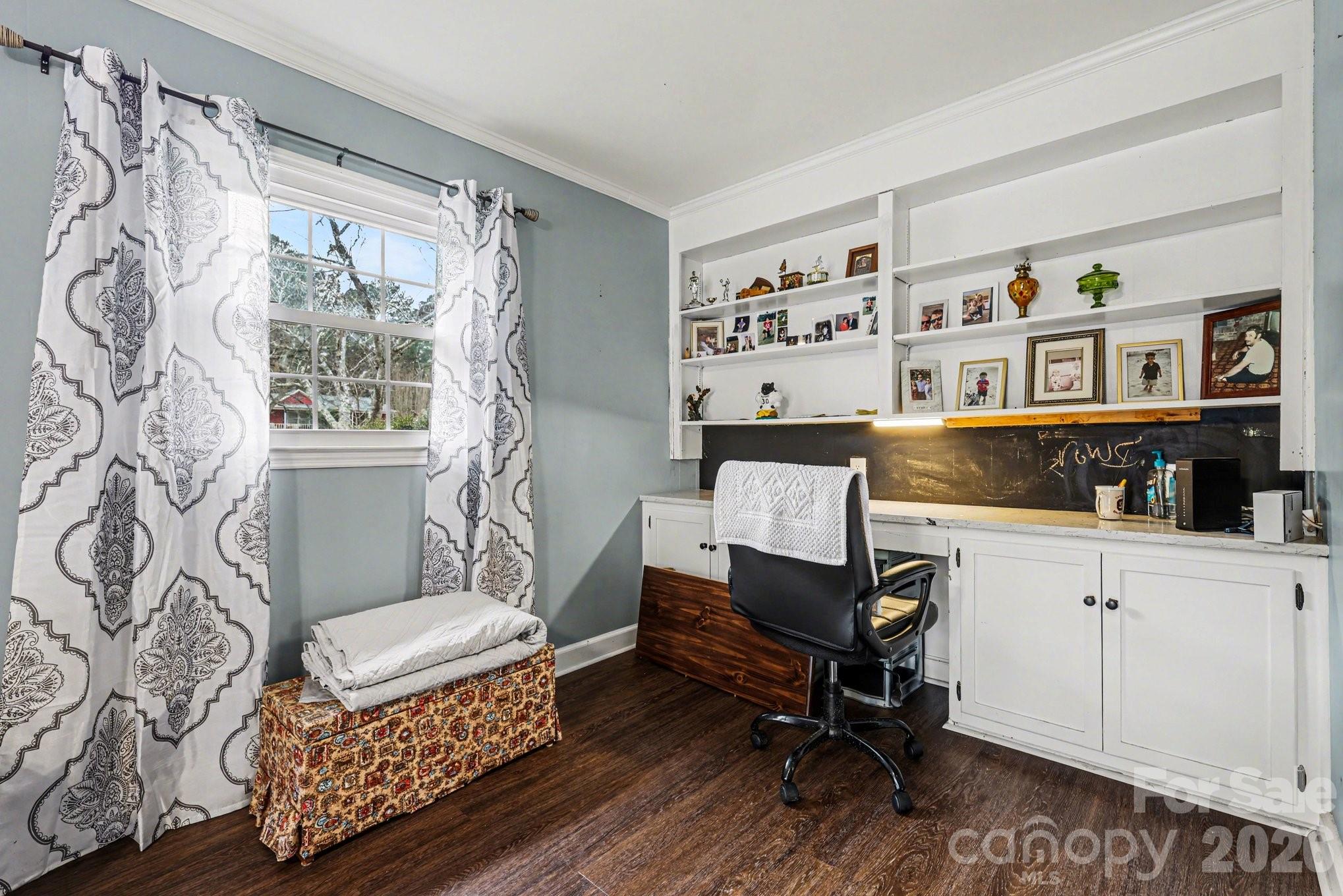 1223 Pinedale Road — Lancaster