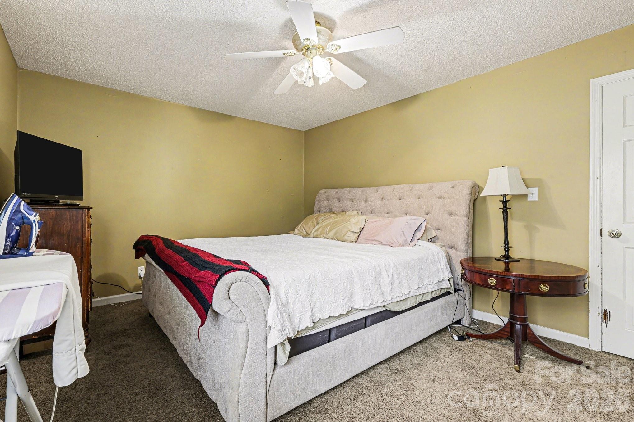 1223 Pinedale Road — Lancaster