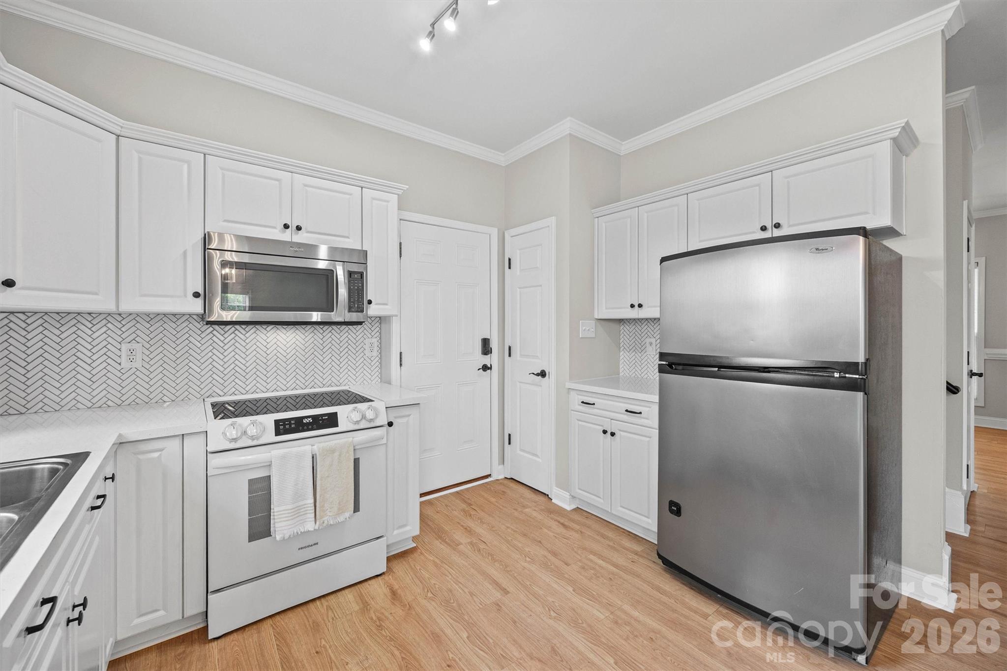 3209 Stump Lake Drive — Monroe