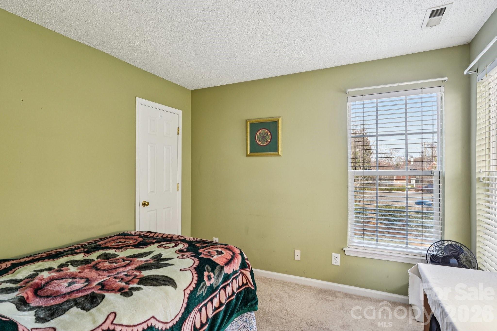 9533 Autumn Applause Drive — Charlotte