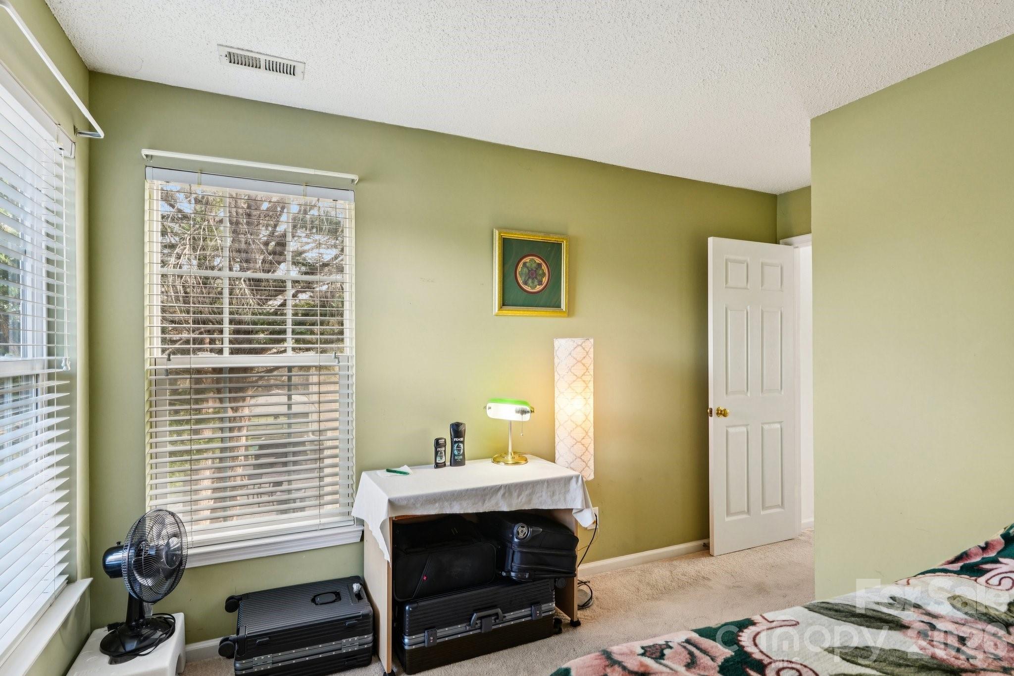 9533 Autumn Applause Drive — Charlotte