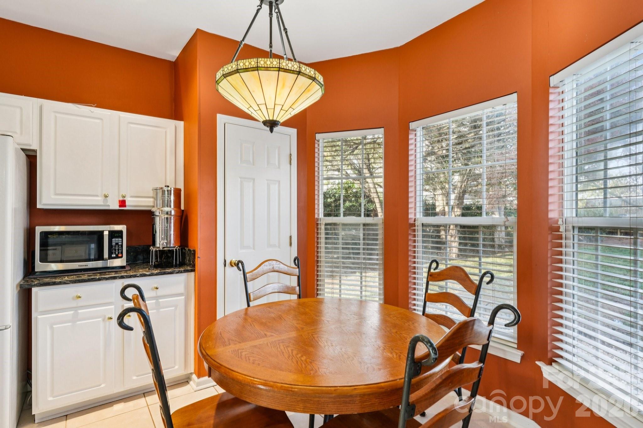 9533 Autumn Applause Drive — Charlotte