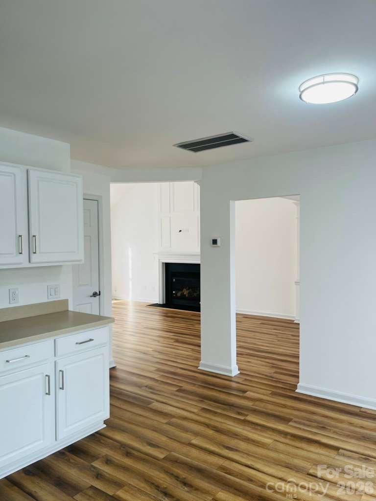 9341 Stawell Drive — Huntersville