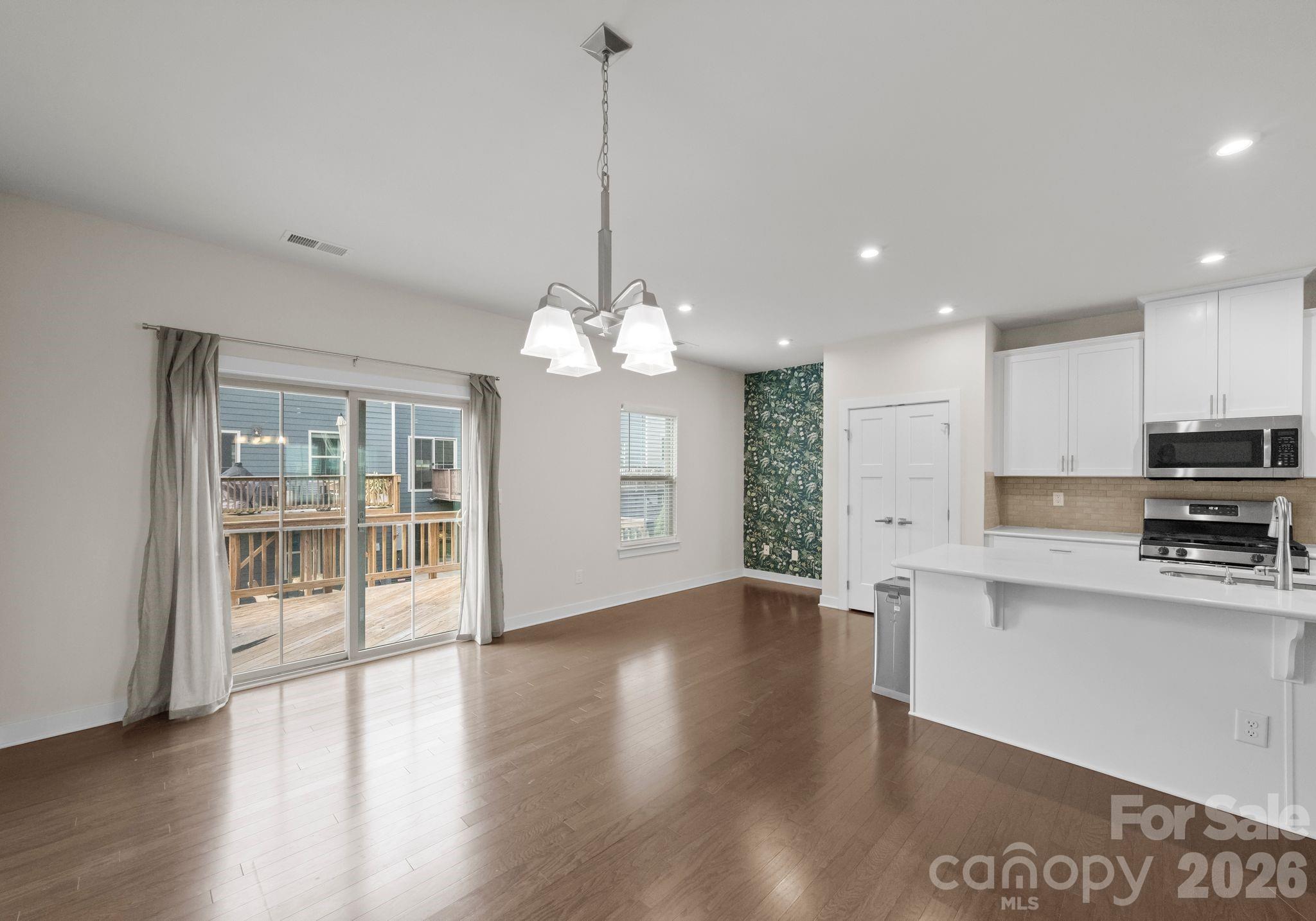 1835 Shumard Lane — Charlotte