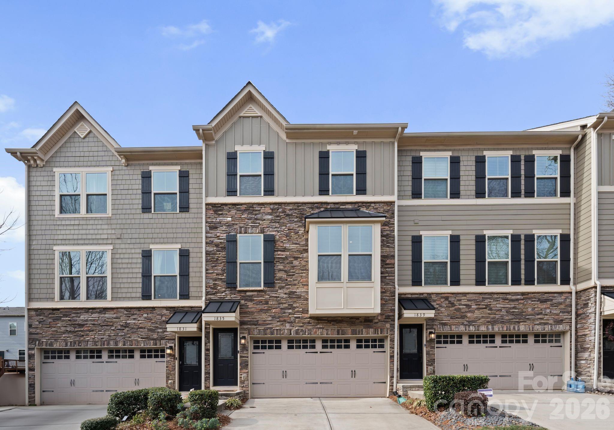 1835 Shumard Lane — Charlotte