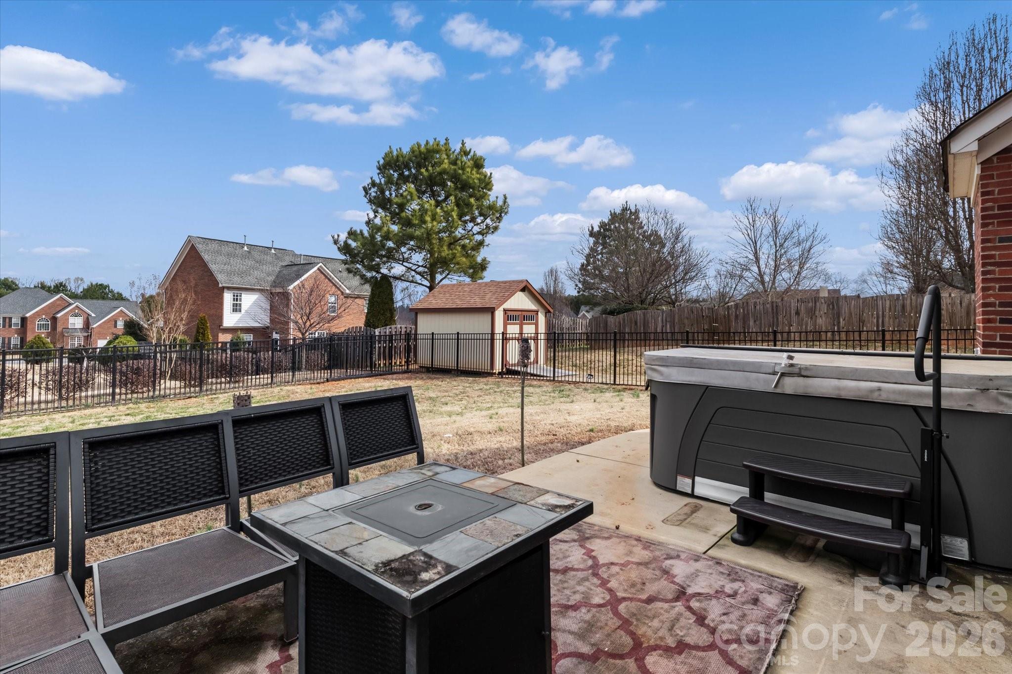 186 Autumn Frost Avenue — Statesville