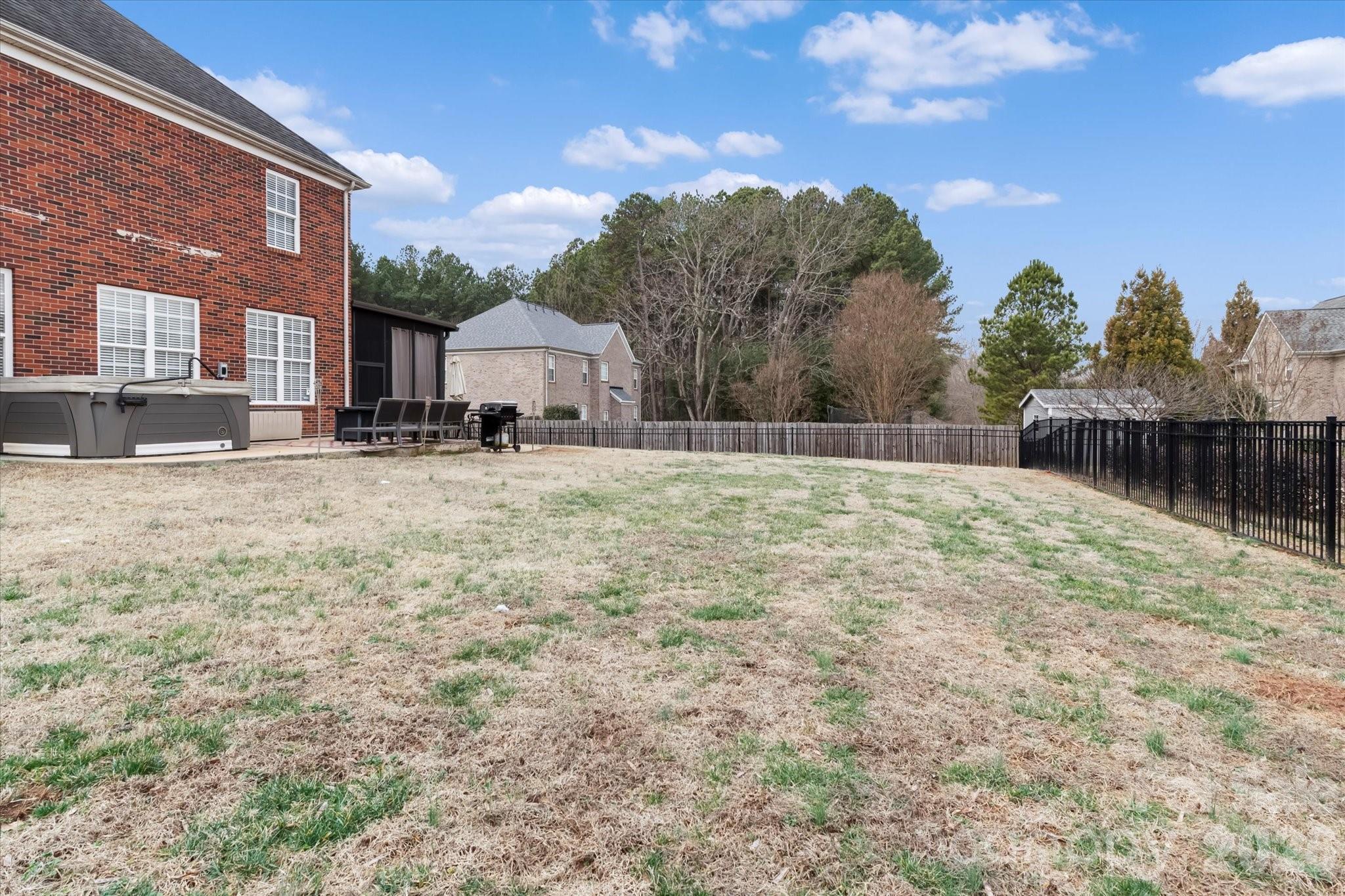186 Autumn Frost Avenue — Statesville
