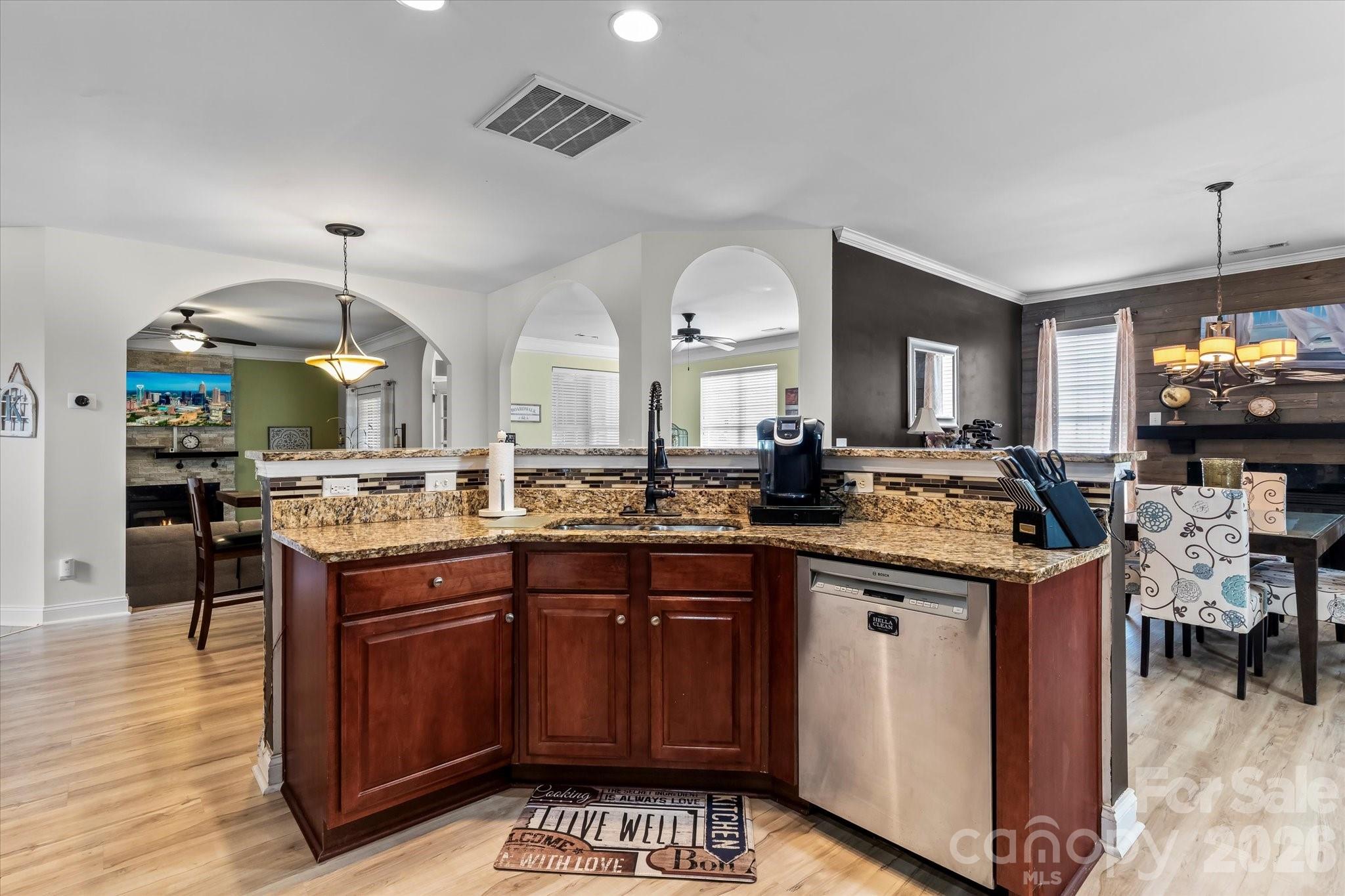 186 Autumn Frost Avenue — Statesville