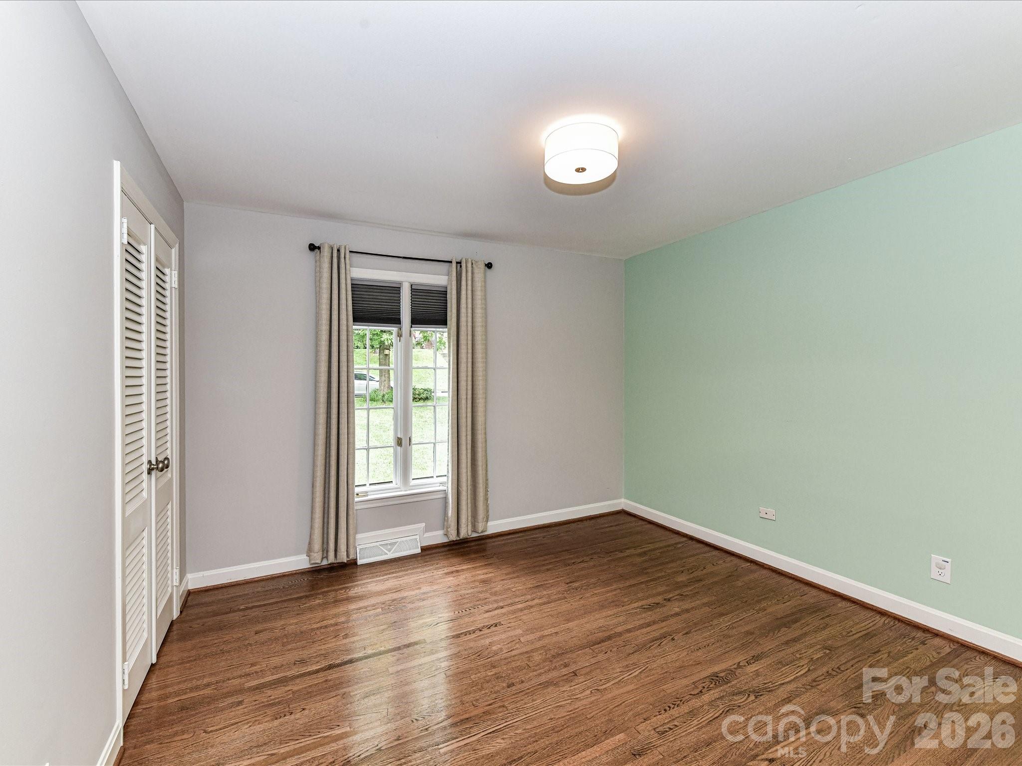 2401 Wensley Drive — Charlotte